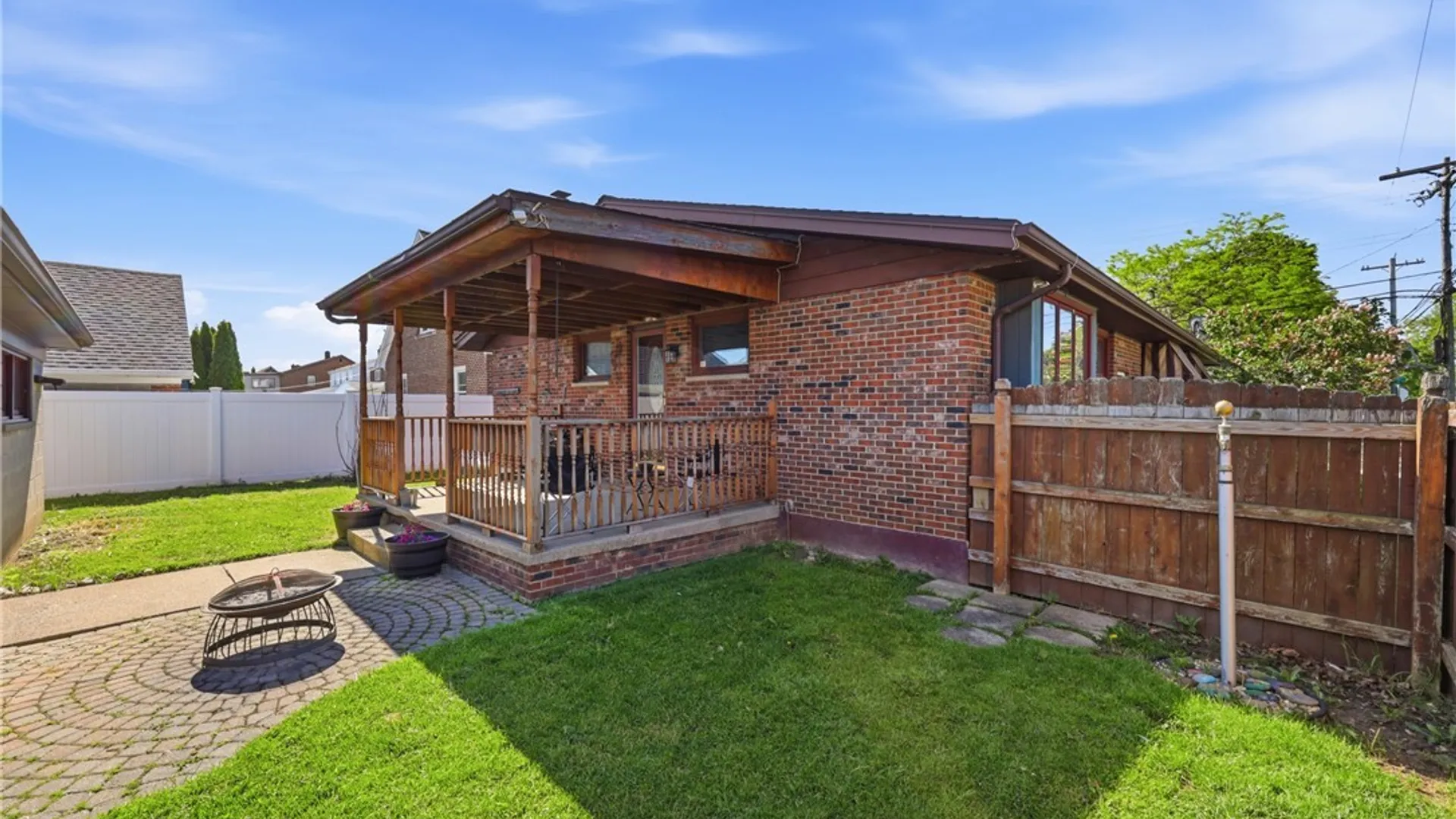 Property at 2702 Forest Avenue, Niagara Falls, NY 14301 36