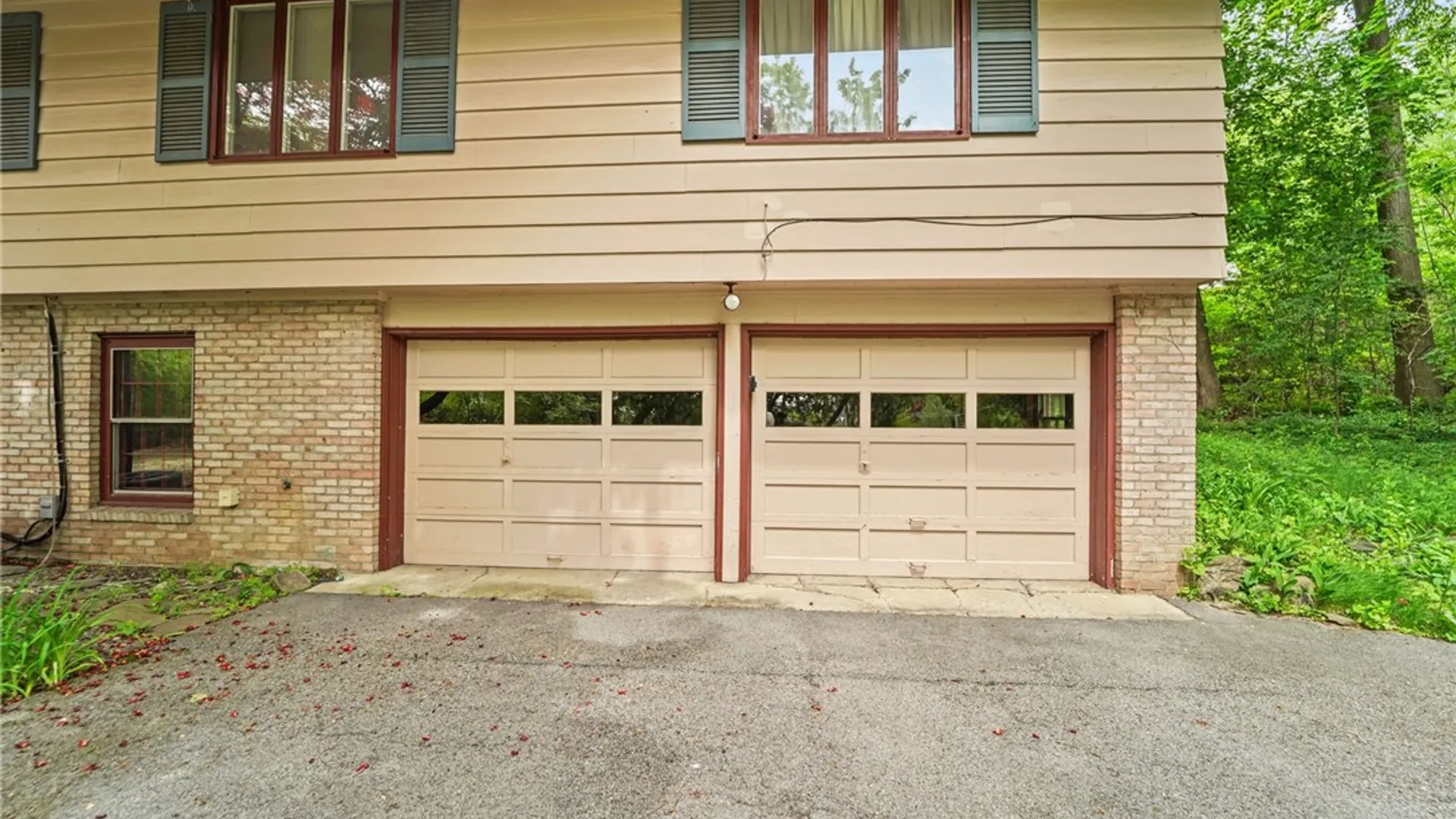Property at 102 Corson Place, Ithaca Town, NY 14850 3