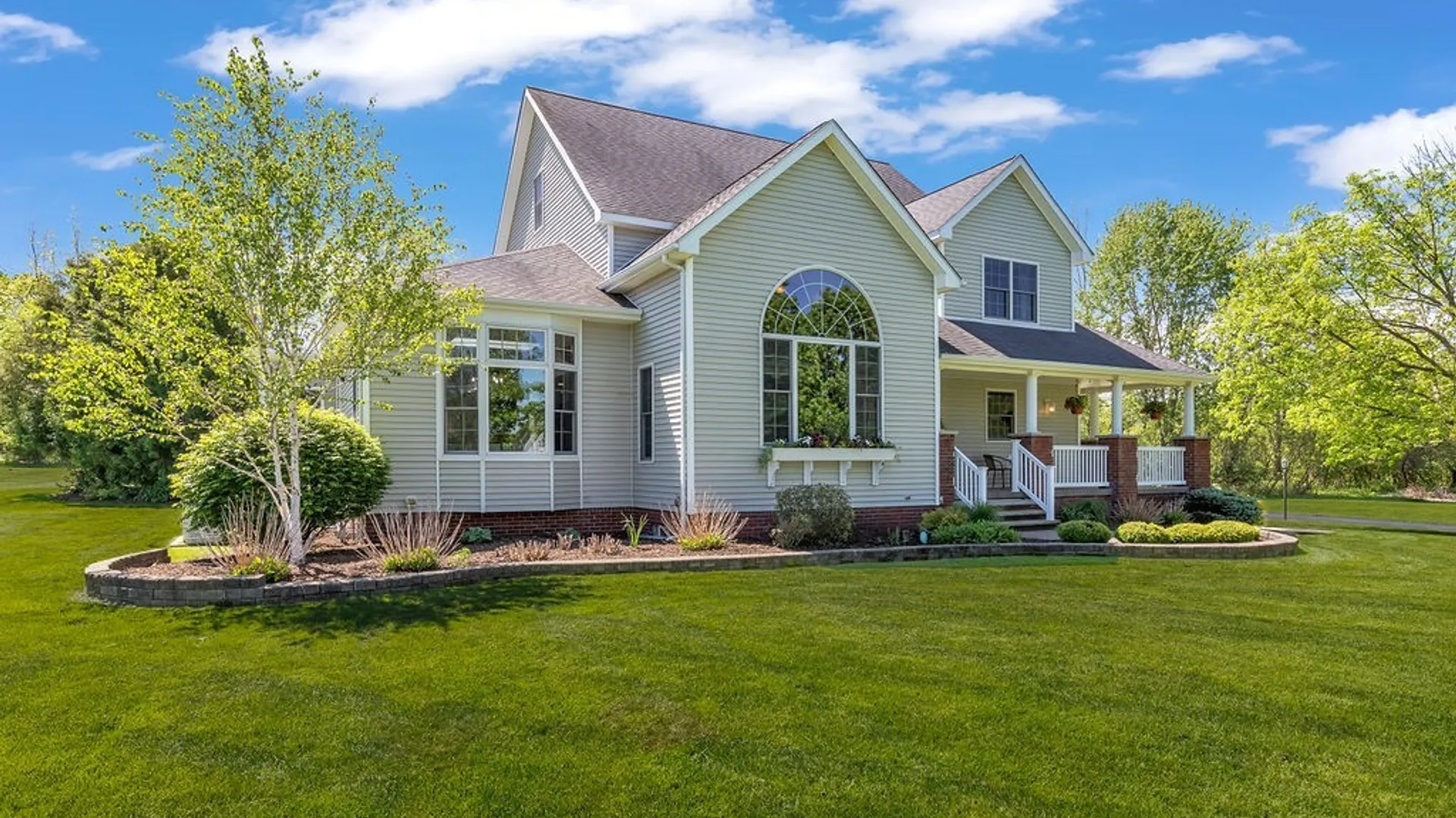 Property at 8965 Hickory Meadows Road, Boston, NY 14025 2