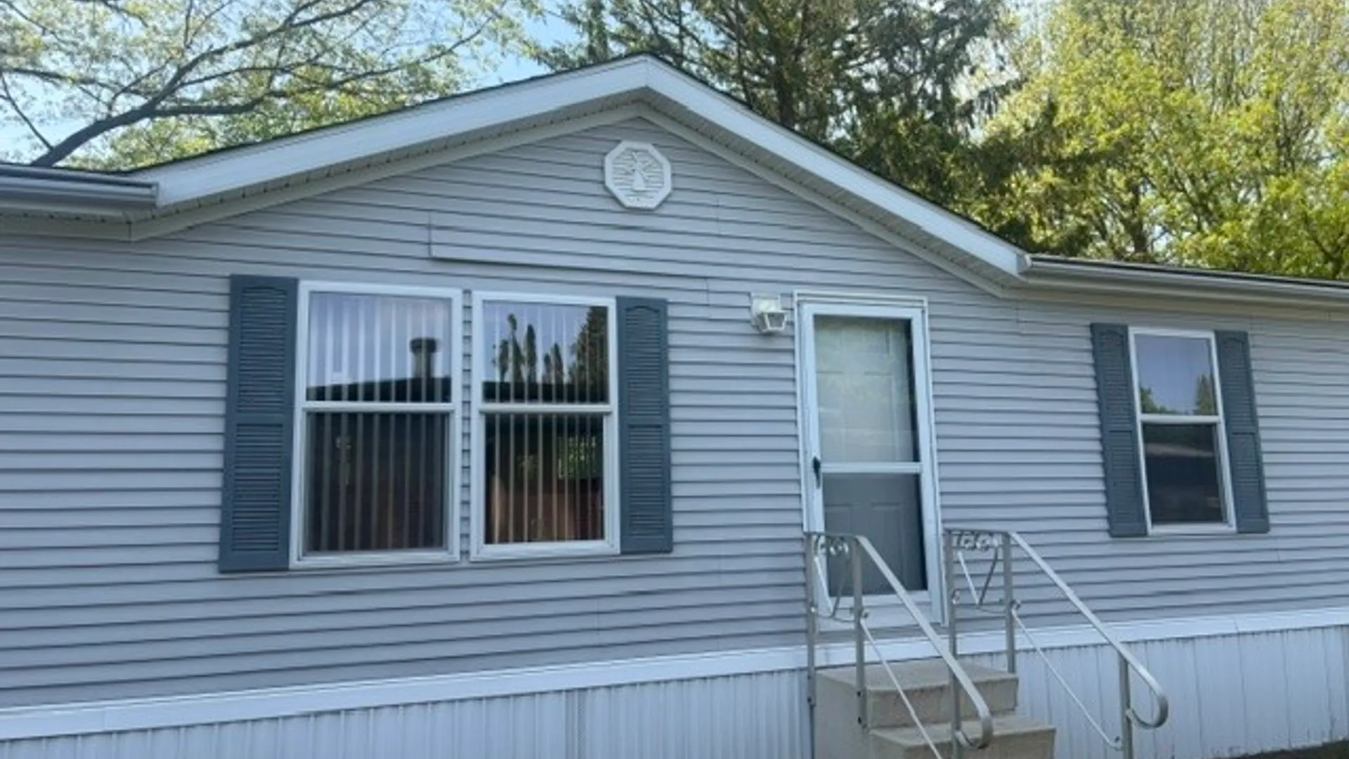 Property at 5 Skyview Drive, Penfield, NY 14626 2
