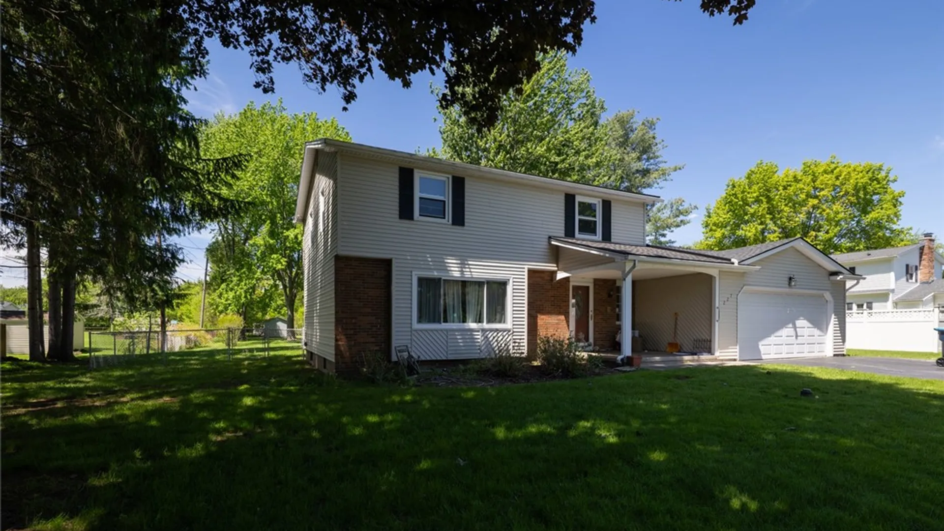 Property at 227 Belvista Drive, Penfield, NY 14625 2