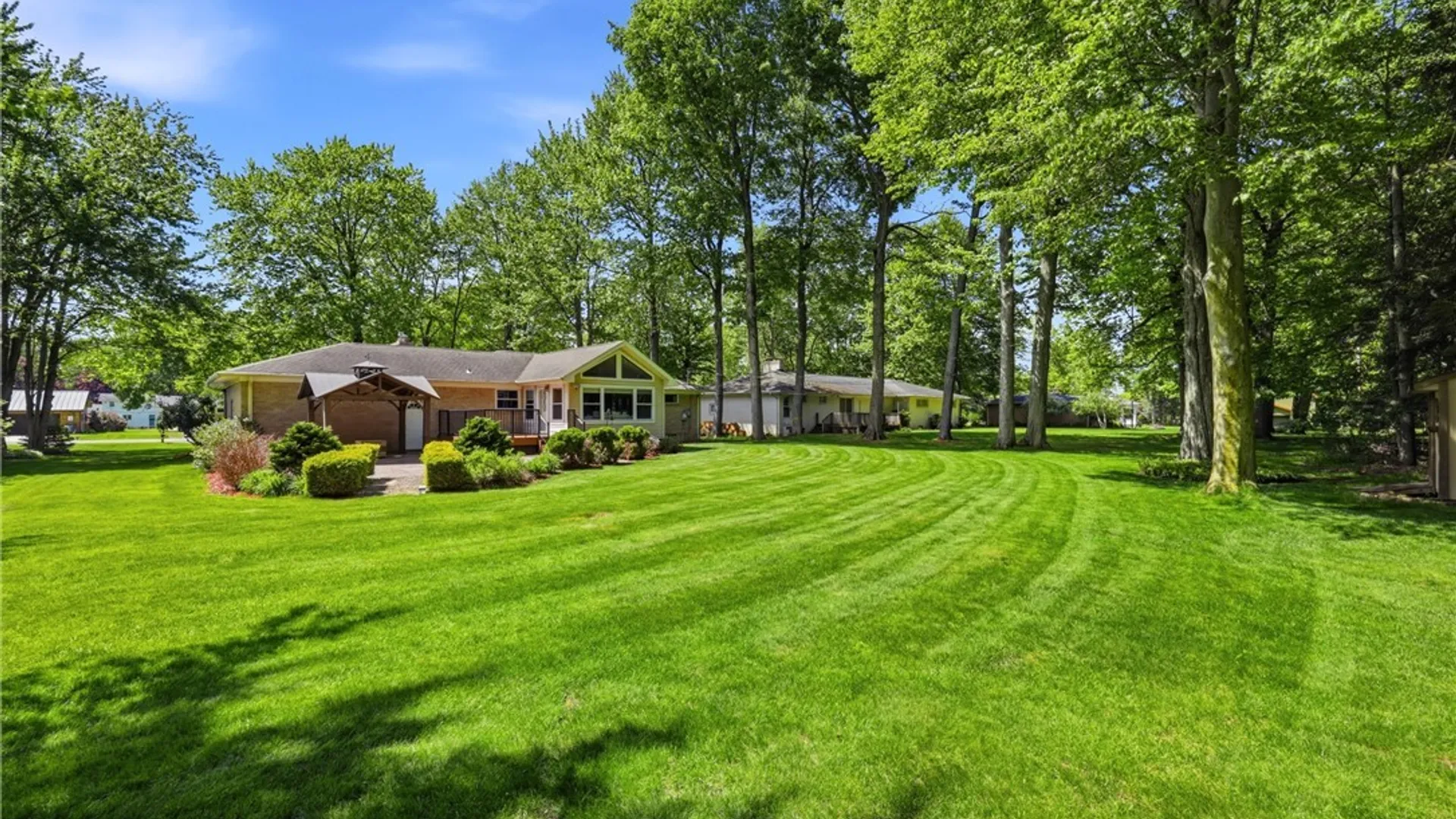 Property at 941 Boncliff Drive, Alden, NY 14004 38