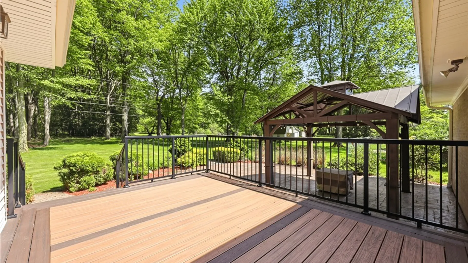 Property at 941 Boncliff Drive, Alden, NY 14004 41