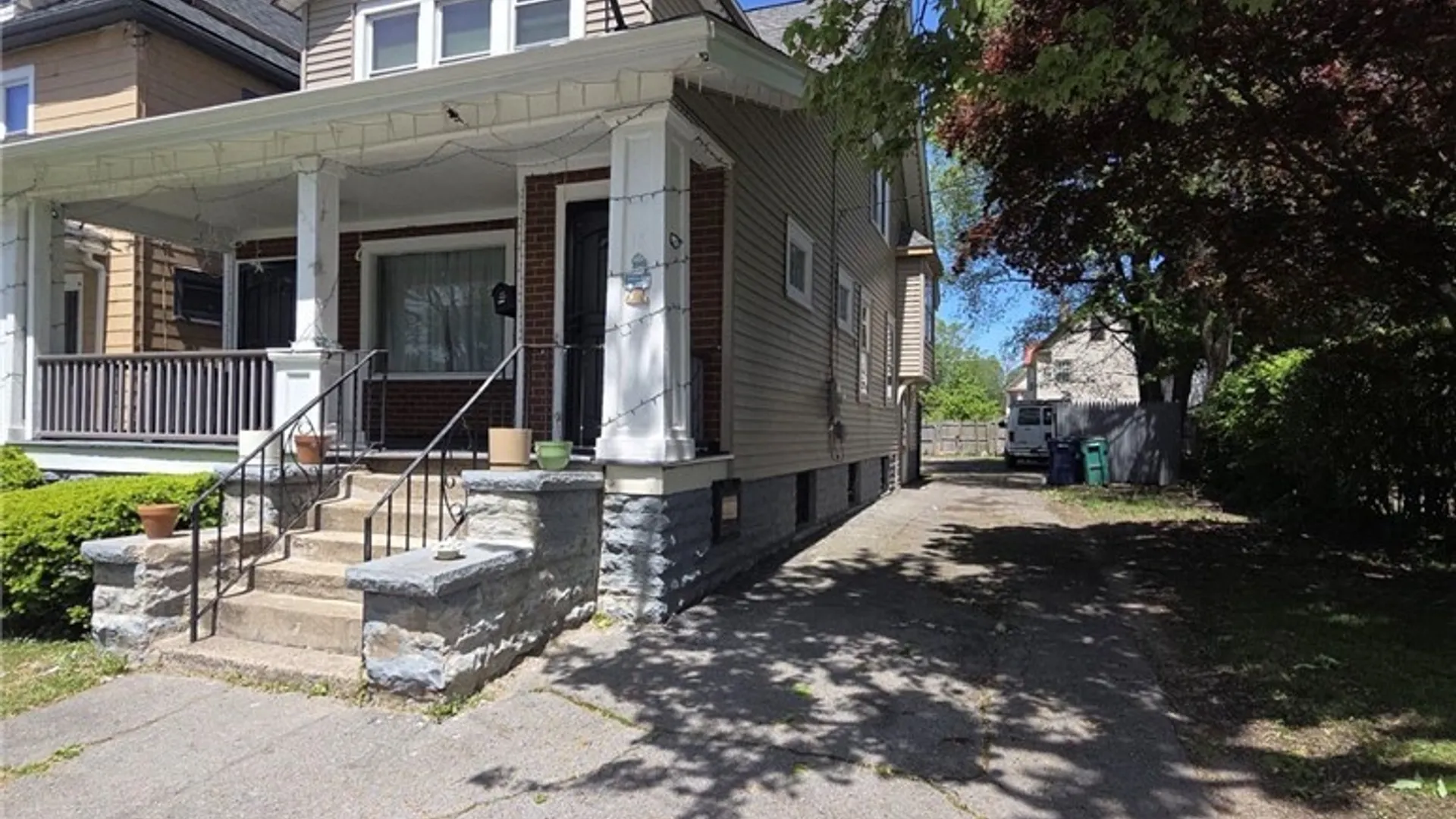 Property at 18 Victoria Avenue, Buffalo, NY 14214 2