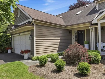 Property at 1017 Hillsboro Cove Circle, Webster, NY 14580
