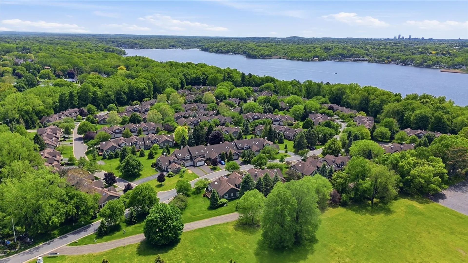 Property at 1017 Hillsboro Cove Circle, Webster, NY 14580 41