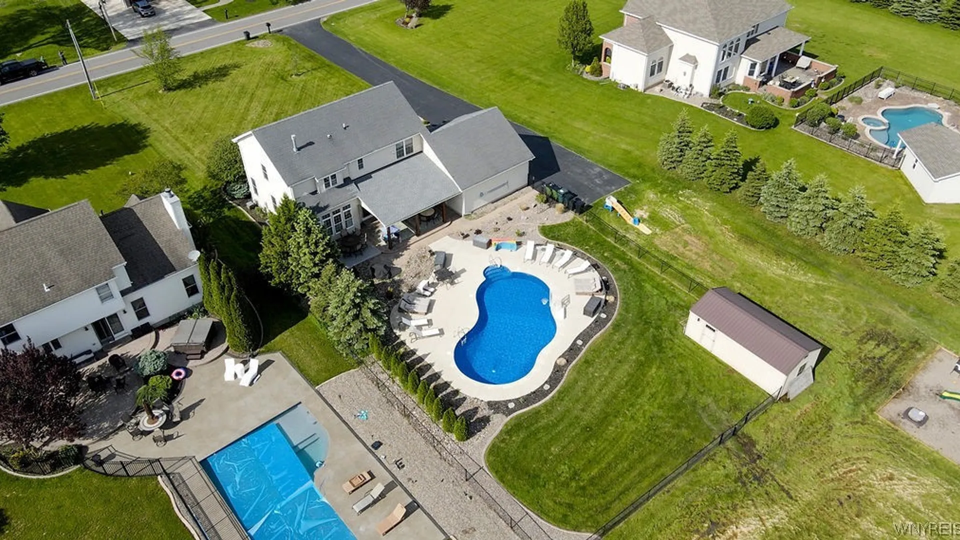 Property at 3990 Slusaric Road, Wheatfield, NY 14120 48