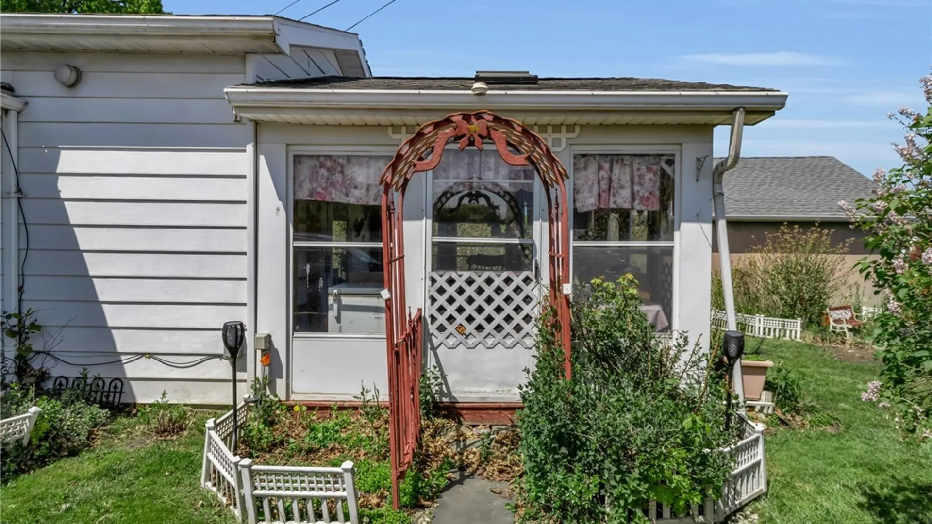 Property at 484 Dingens Street, Cheektowaga, NY 14206 29
