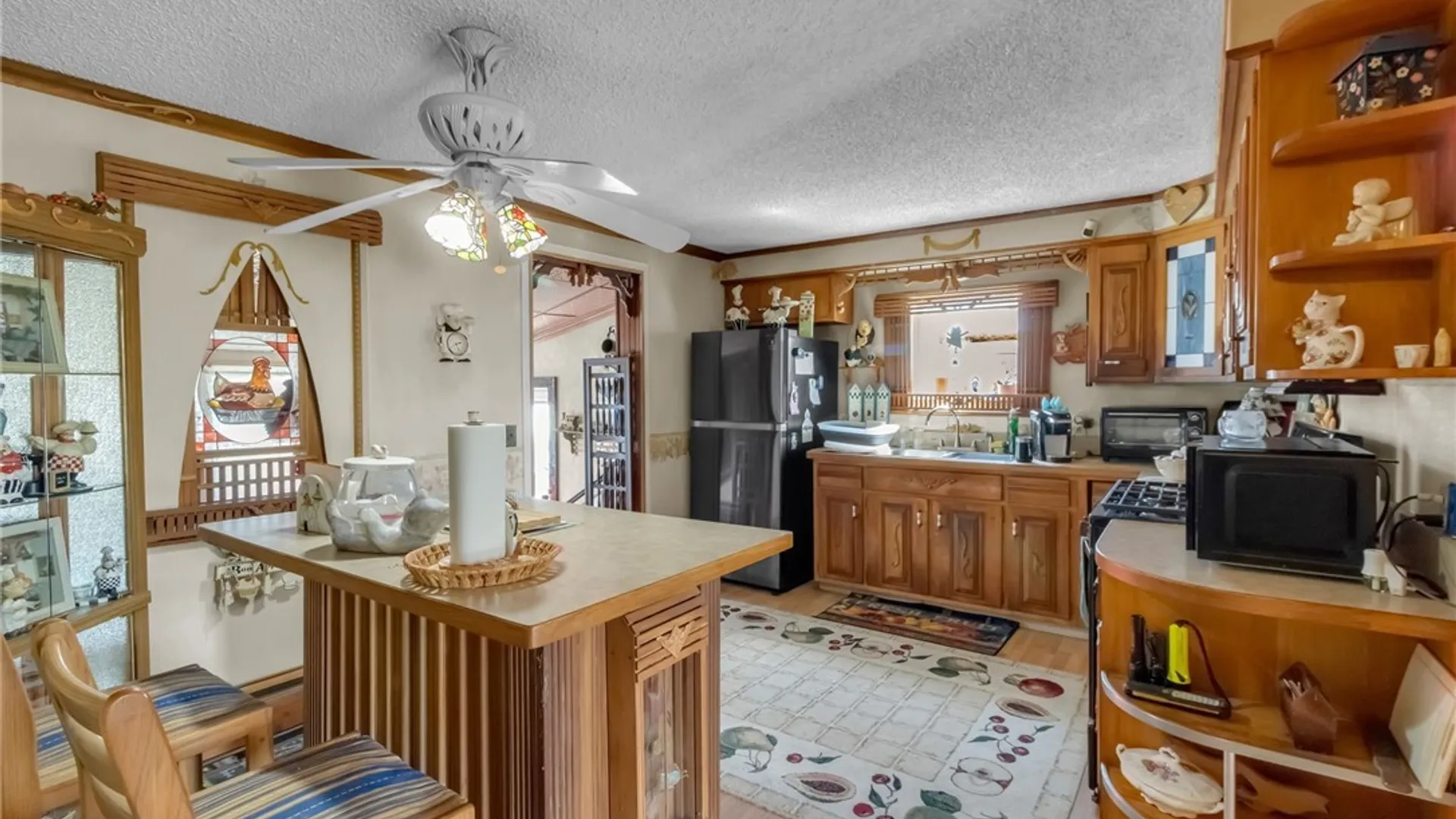 Property at 484 Dingens Street, Cheektowaga, NY 14206 7