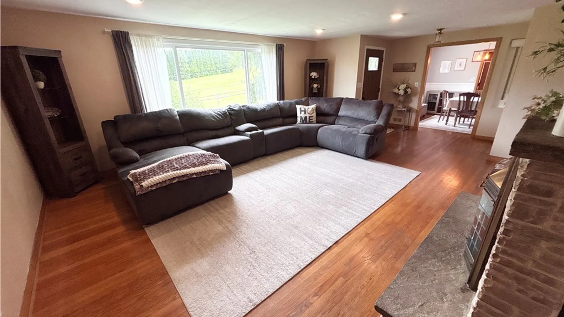 Property at 110 Winkworth Parkway, Syracuse, NY 13215 15