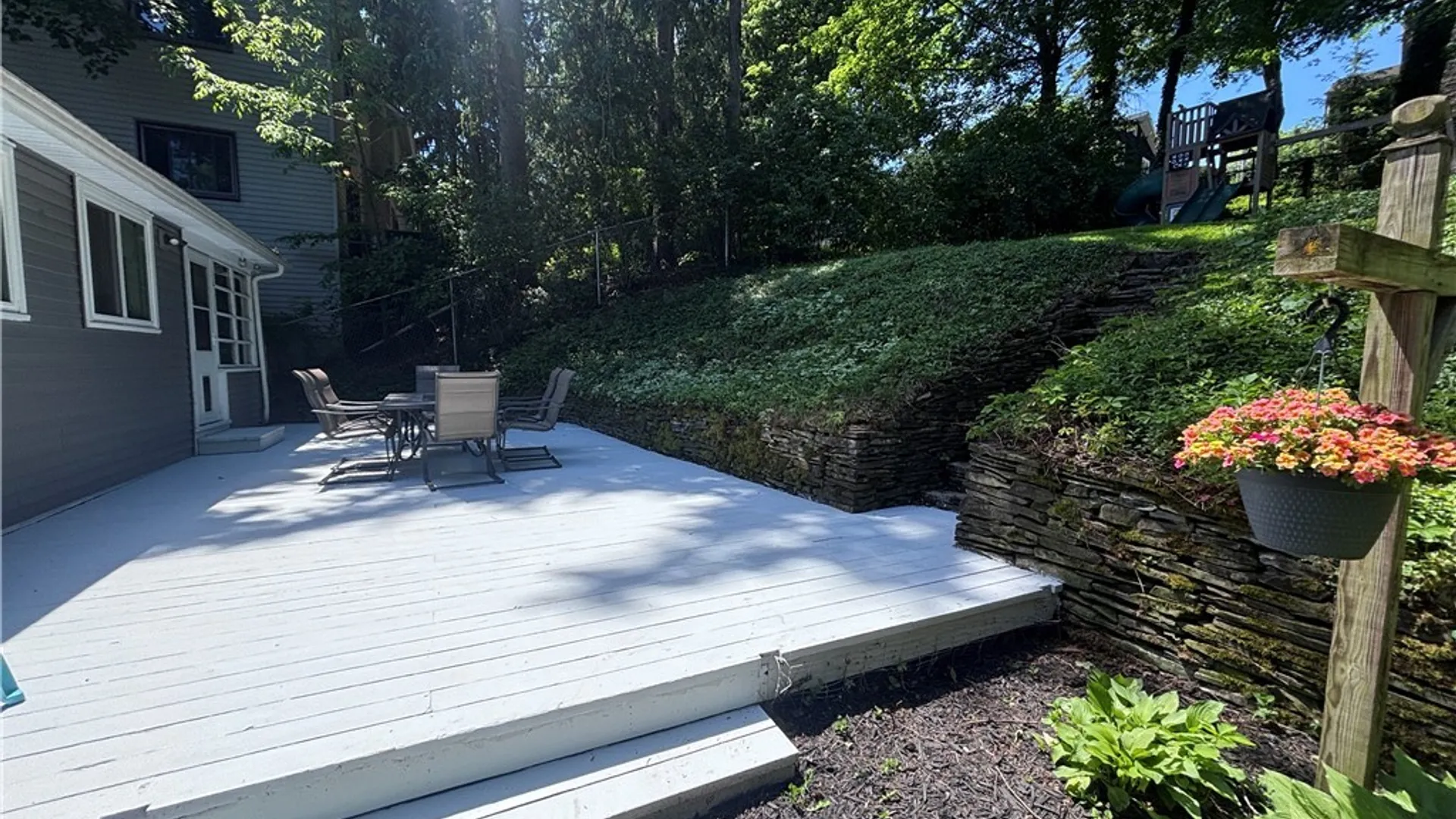 Property at 110 Winkworth Parkway, Syracuse, NY 13215 27