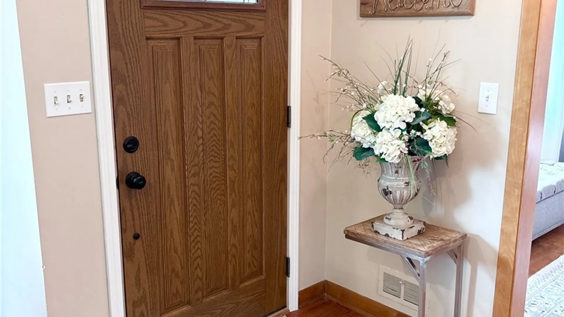 Property at 110 Winkworth Parkway, Syracuse, NY 13215 5