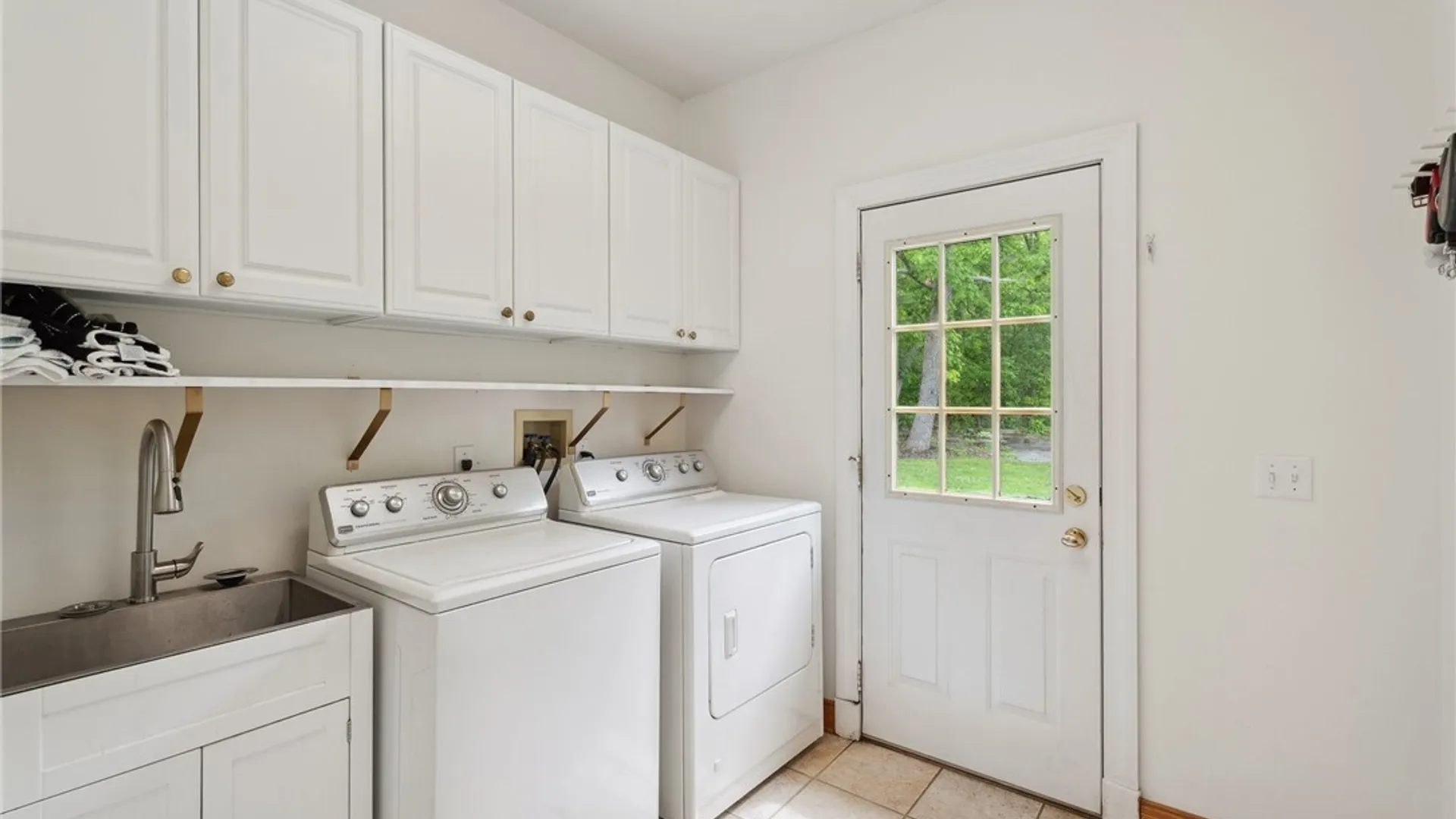 Property at 21 Waterview Heights, Lansing, NY 14850 25