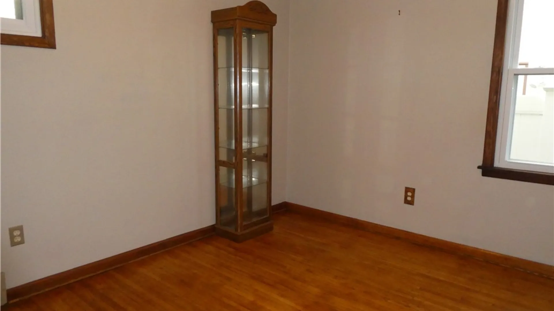 Property at 66 Alaska Street, Cheektowaga, NY 14206 4