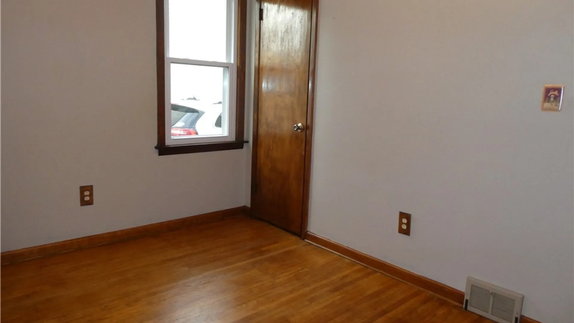 Property at 66 Alaska Street, Cheektowaga, NY 14206 8