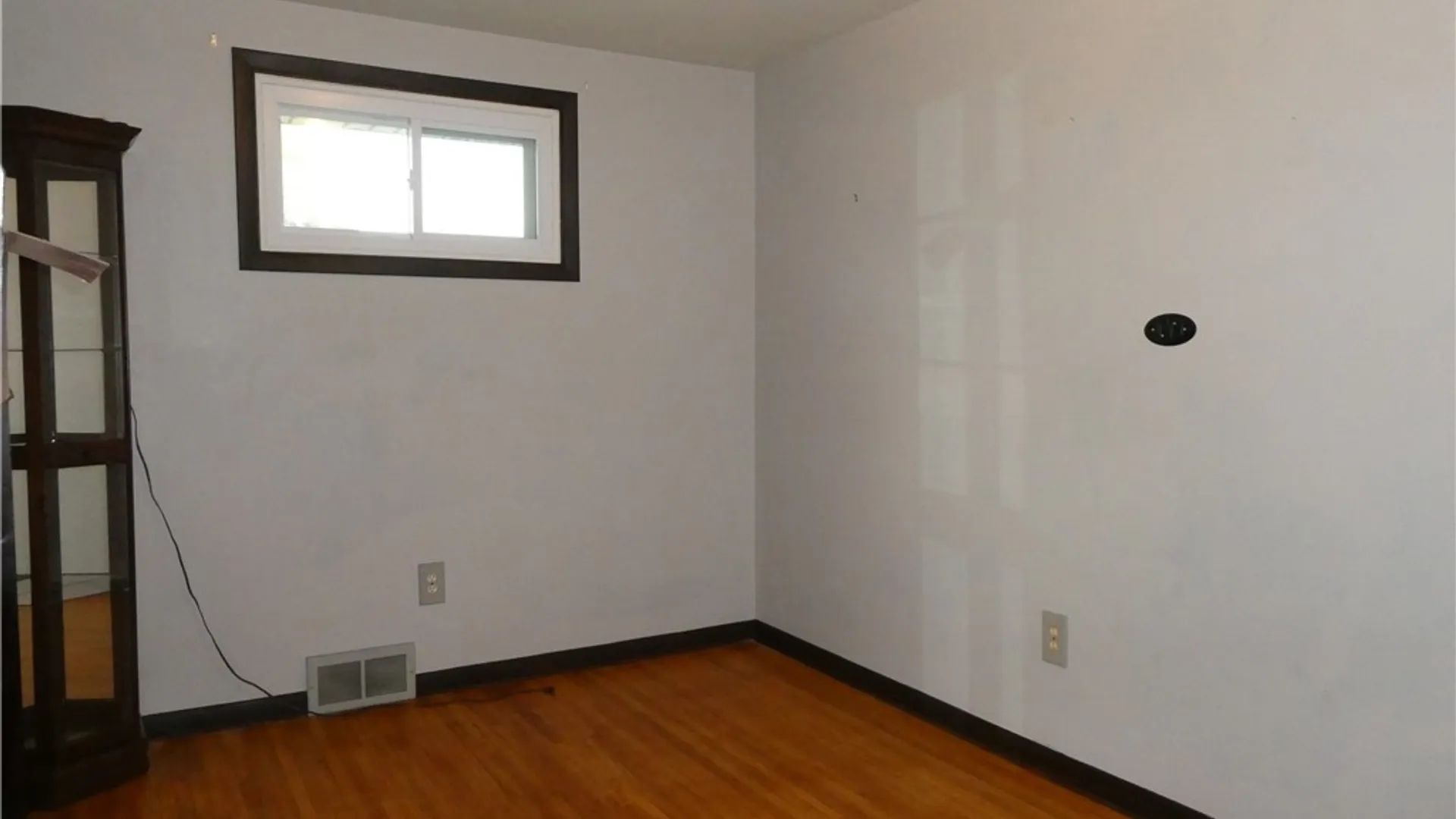 Property at 66 Alaska Street, Cheektowaga, NY 14206 9