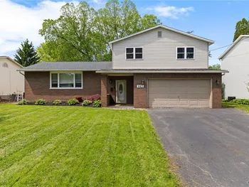 Property at 443 Jewell Drive, Salina, NY 13088