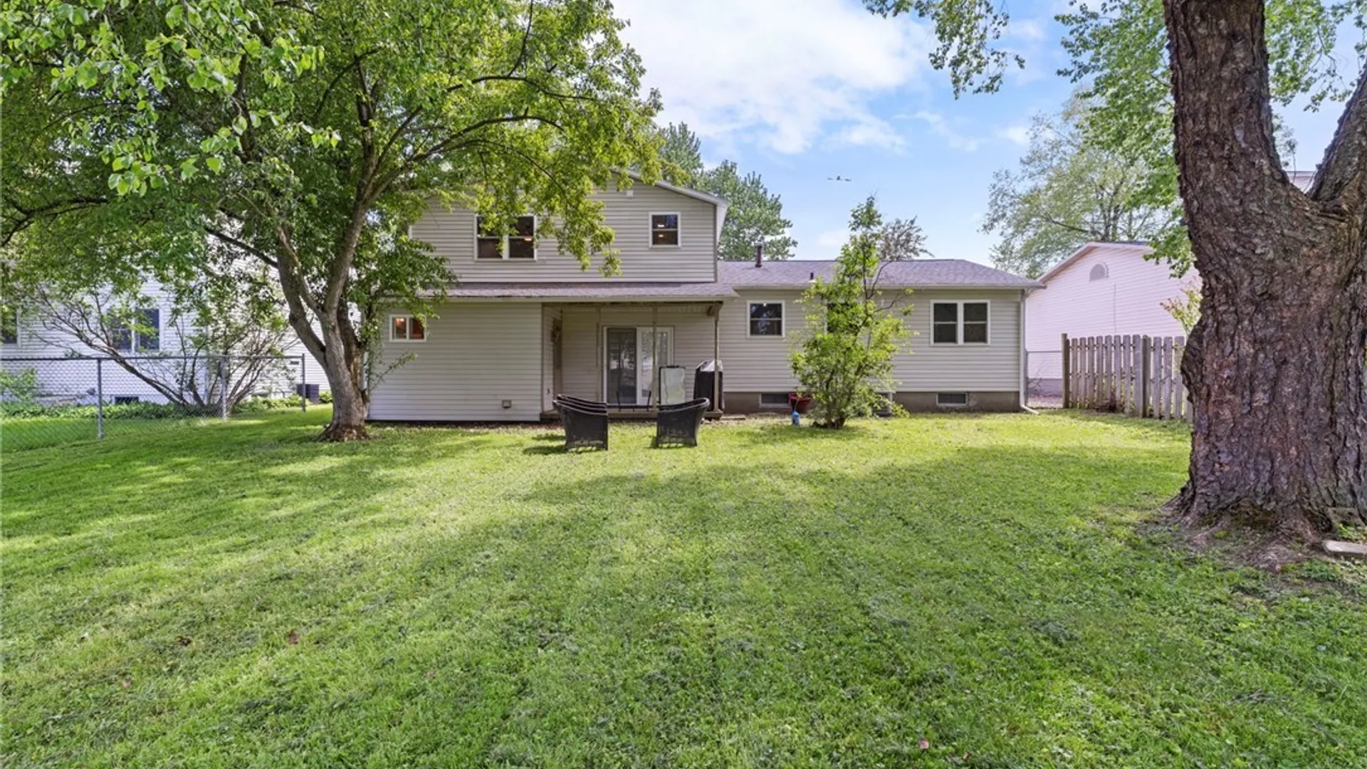 Property at 443 Jewell Drive, Salina, NY 13088 2