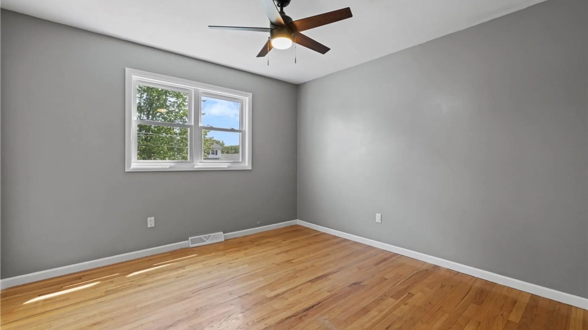 Property at 443 Jewell Drive, Salina, NY 13088 36