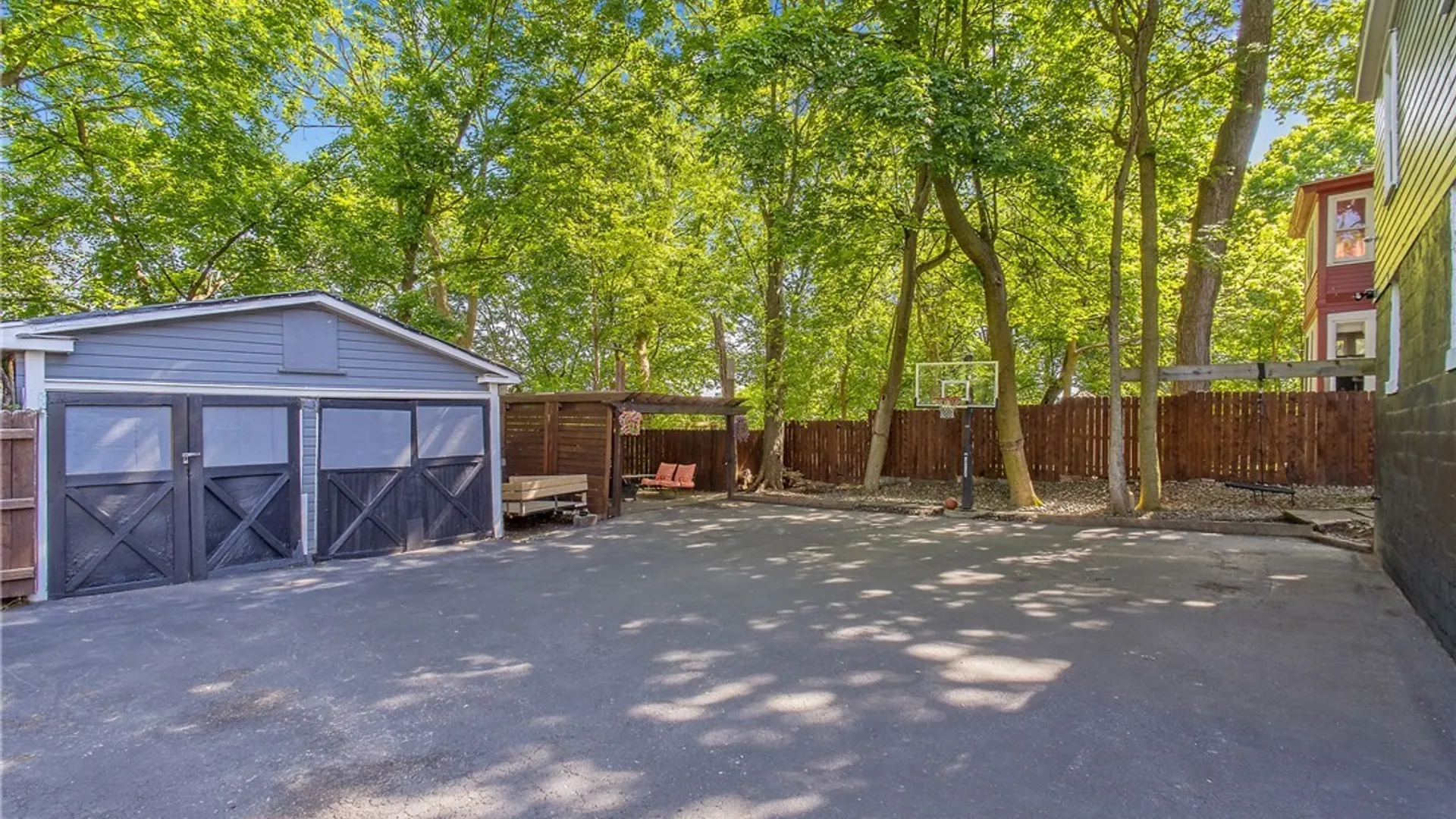 Property at 936 Bellevue Ave, Syracuse, NY 13204 40