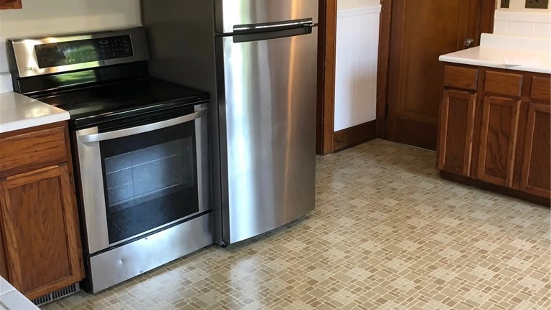 Property at 5 Hillside Avenue, New Hartford, NY 13413 3