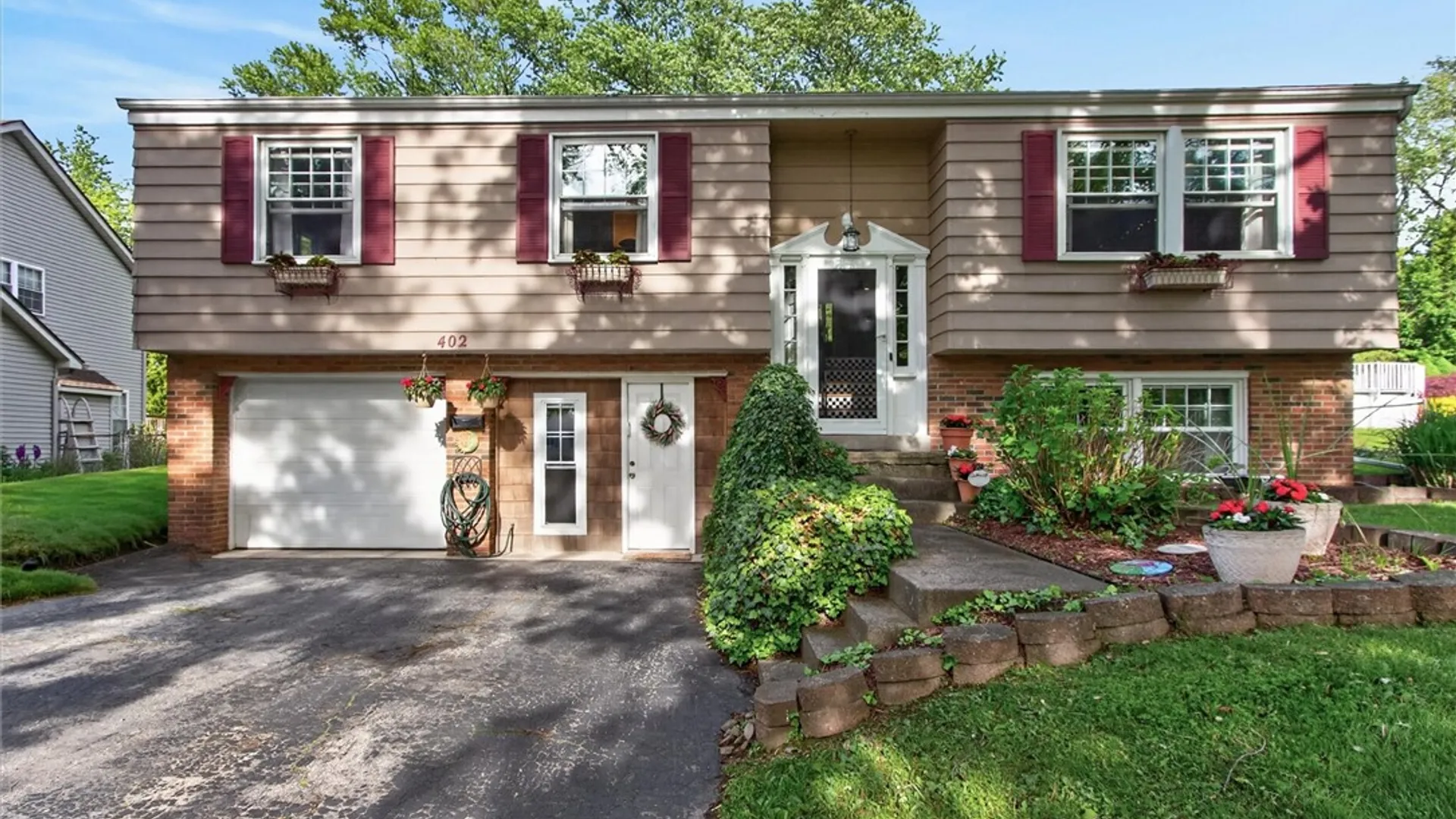 Property at 402 Picturesque Drive, Greece, NY 14616 5