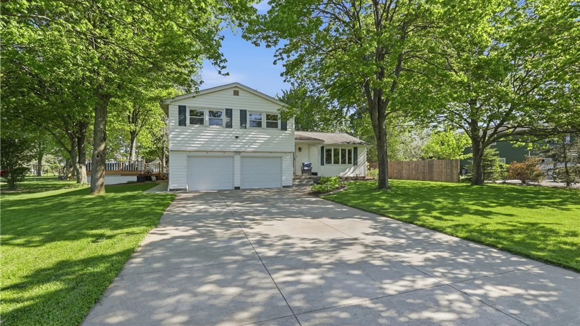 Property at 9646 Keller Road, Clarence, NY 14032 43