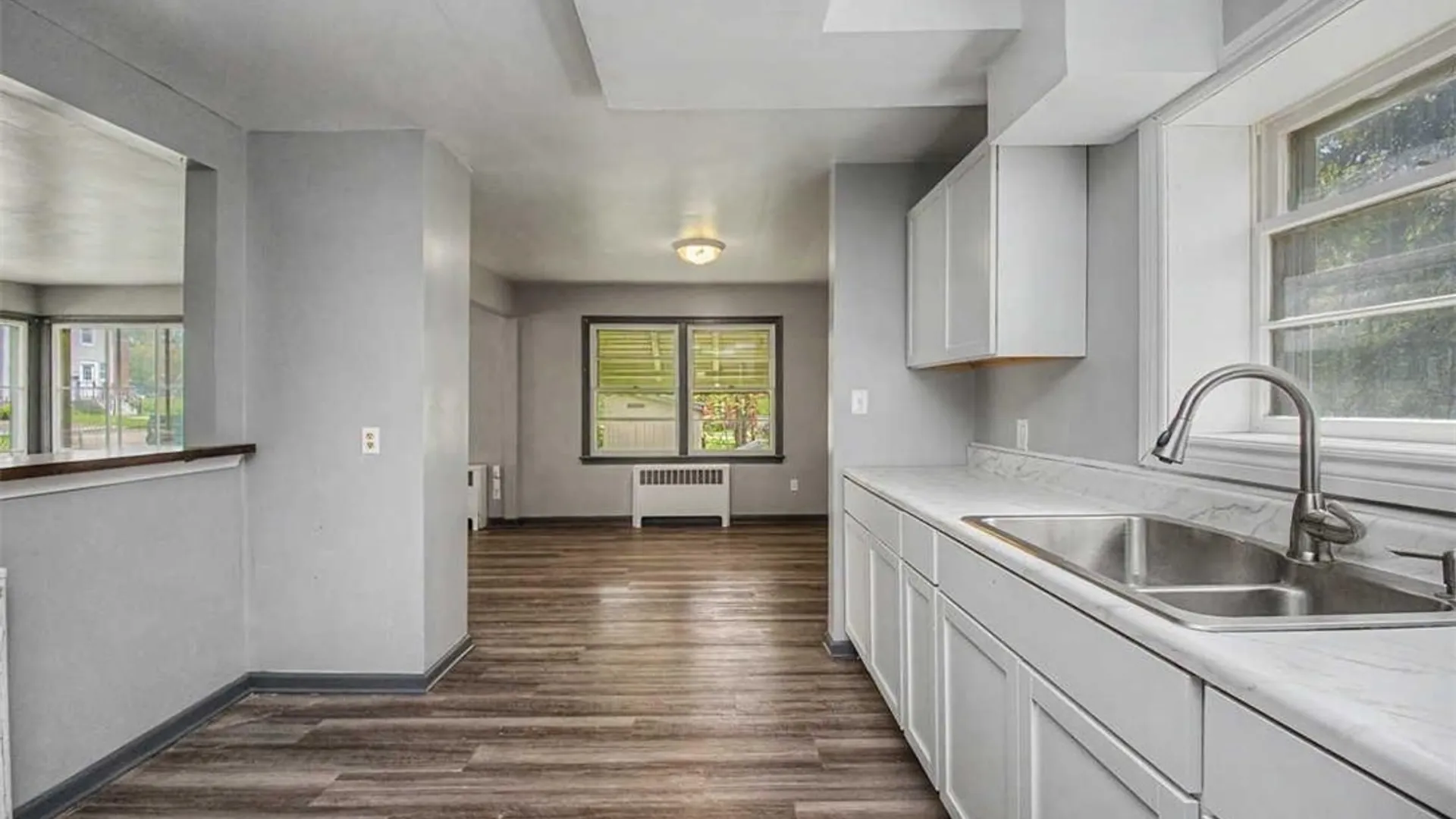 Property at 473 7th Street, Niagara Falls, NY 14301 7