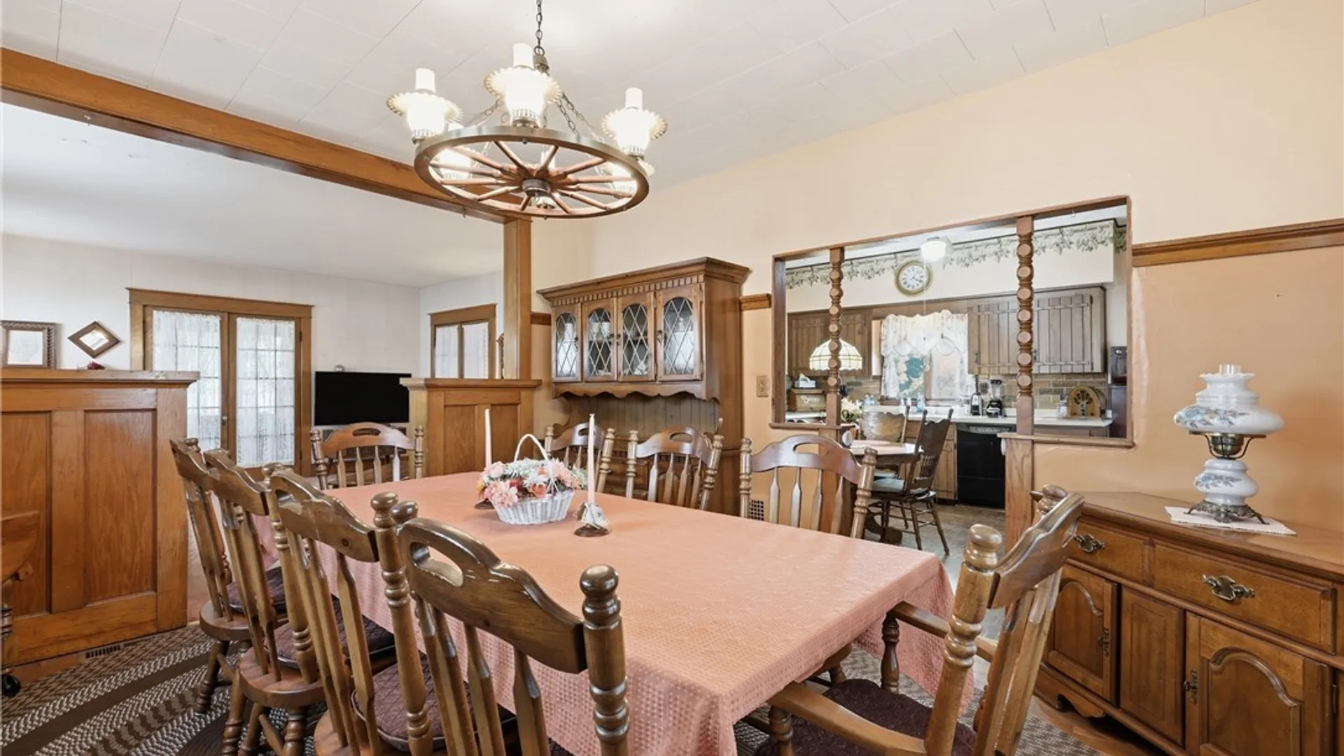 Property at 40 Litchfield Avenue, Lancaster, NY 14043 6