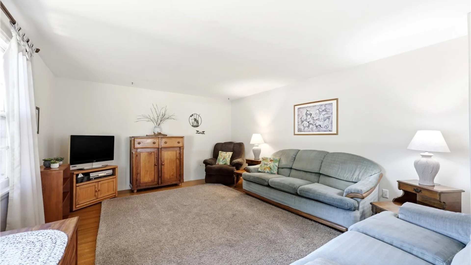 Property at 381 Cadman Drive, Amherst, NY 14221 4