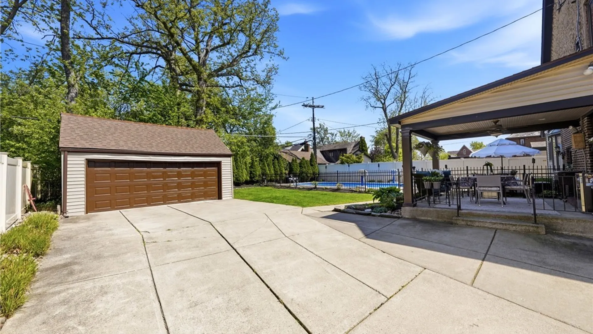Property at 1041 Colvin Boulevard, Tonawanda, NY 14223 44