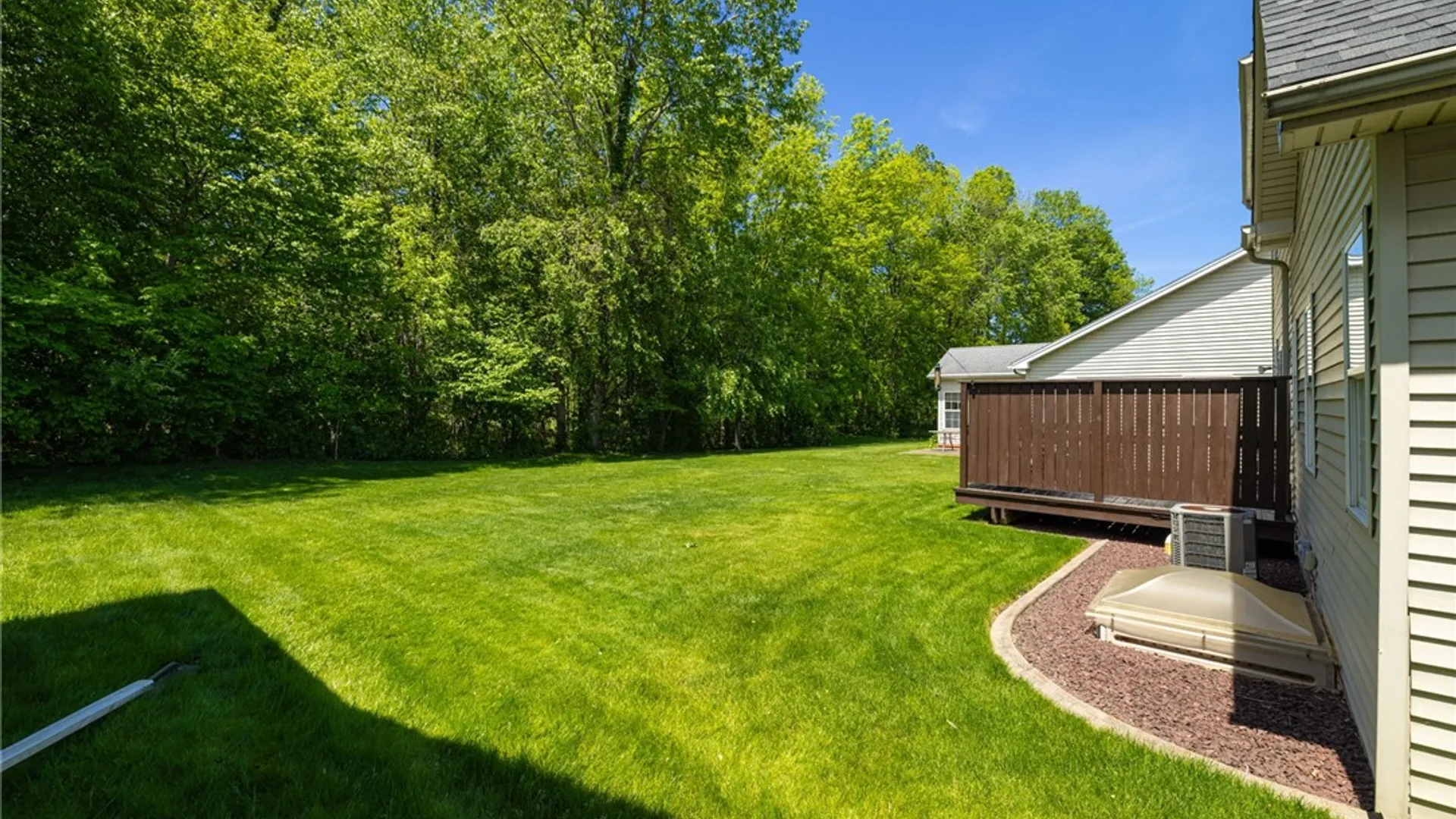 Property at 125 Creston Court, Greece, NY 14612 26
