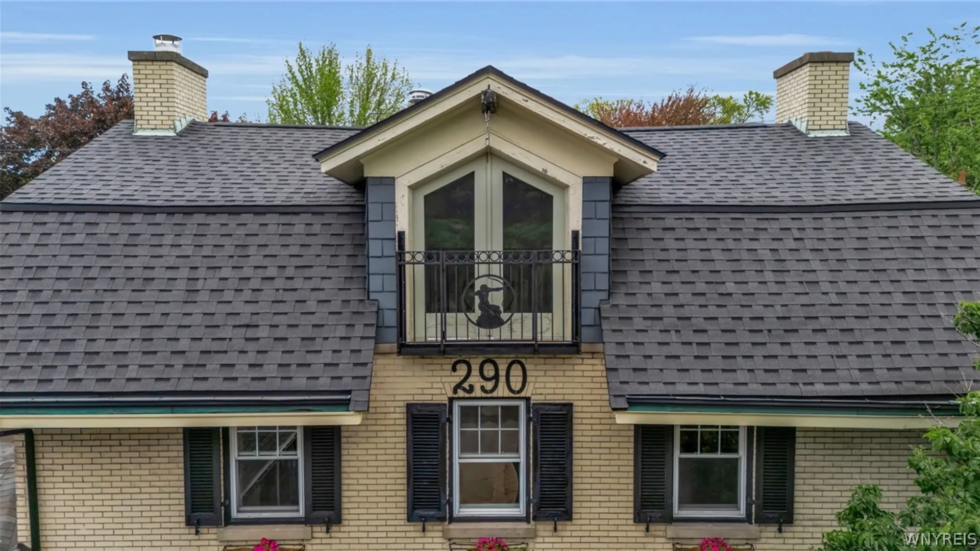 Property at 290 Depew Avenue, Buffalo, NY 14214 7