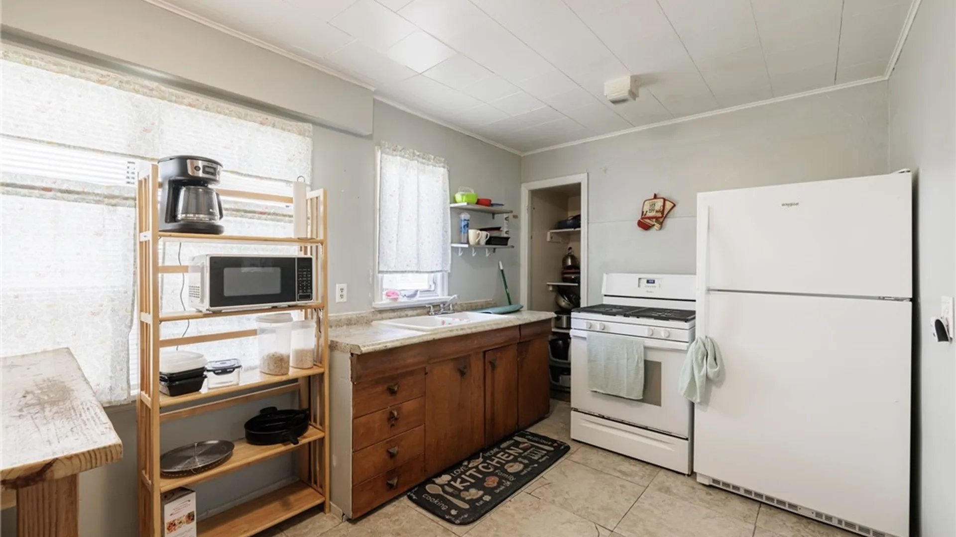 Property at 24 Kenwood Avenue, Rochester, NY 14611 10