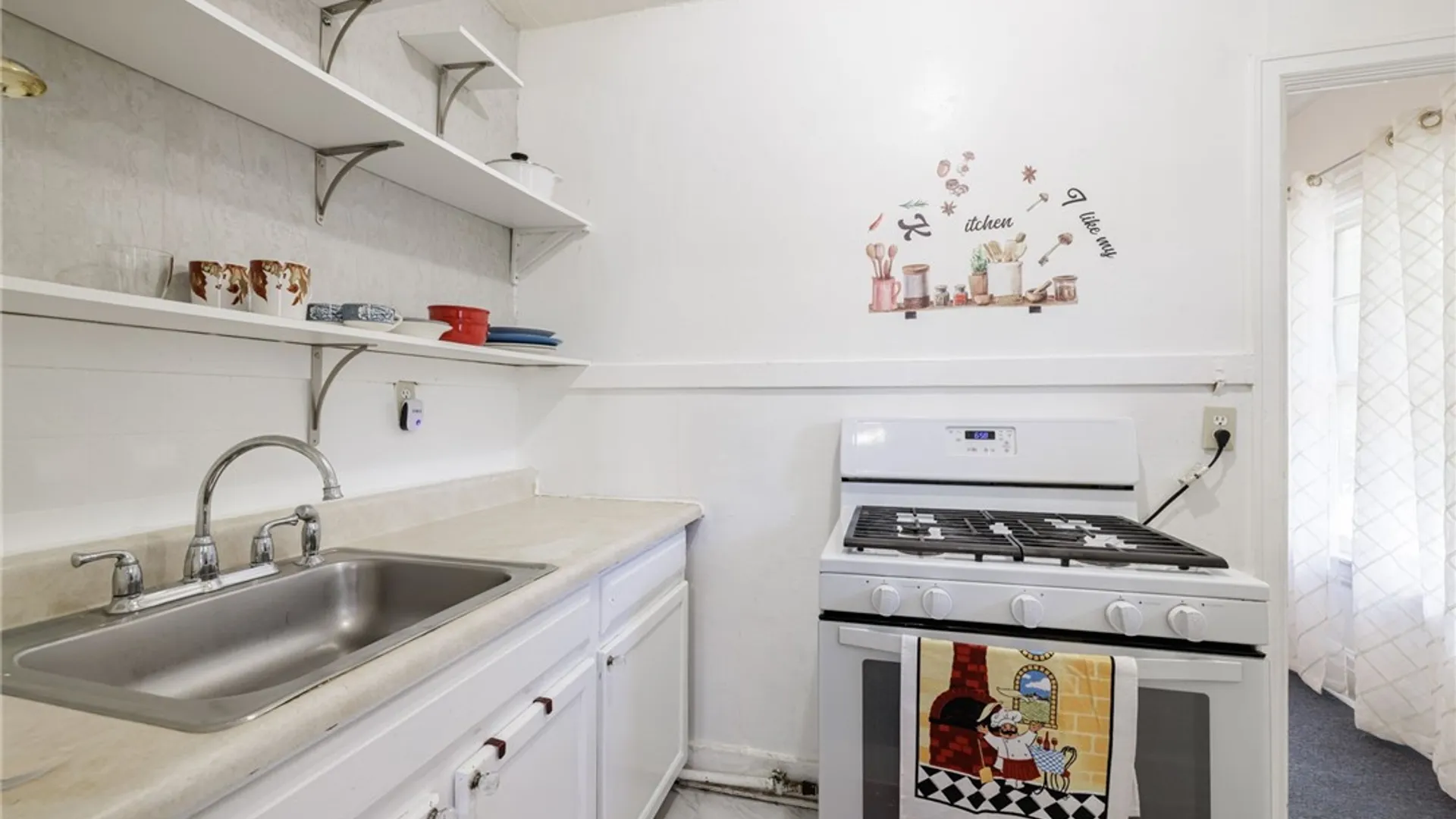 Property at 24 Kenwood Avenue, Rochester, NY 14611 12