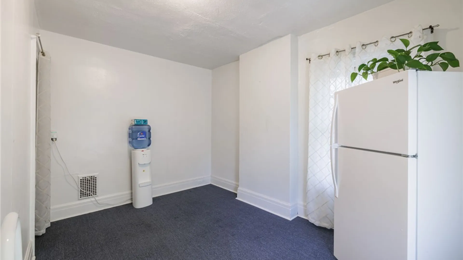 Property at 24 Kenwood Avenue, Rochester, NY 14611 15