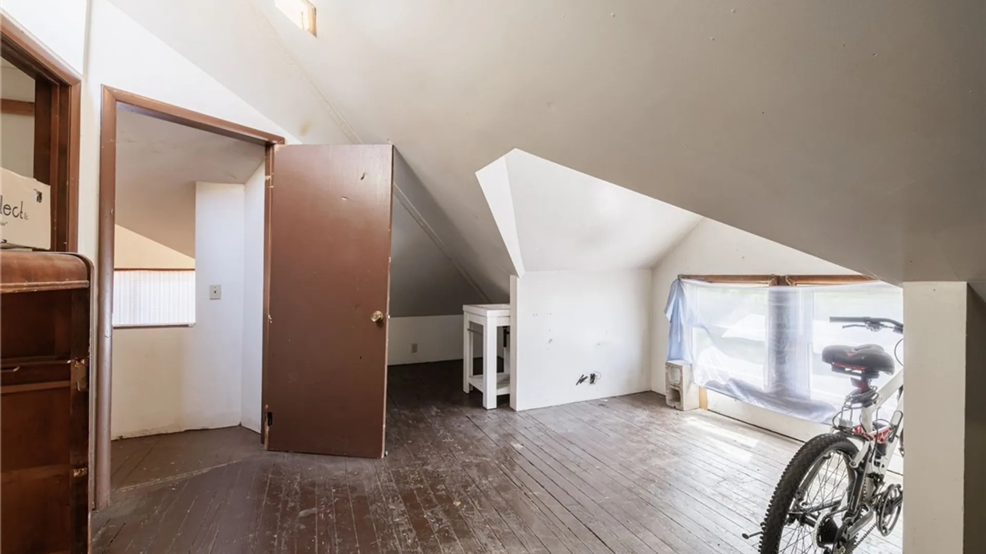 Property at 24 Kenwood Avenue, Rochester, NY 14611 28