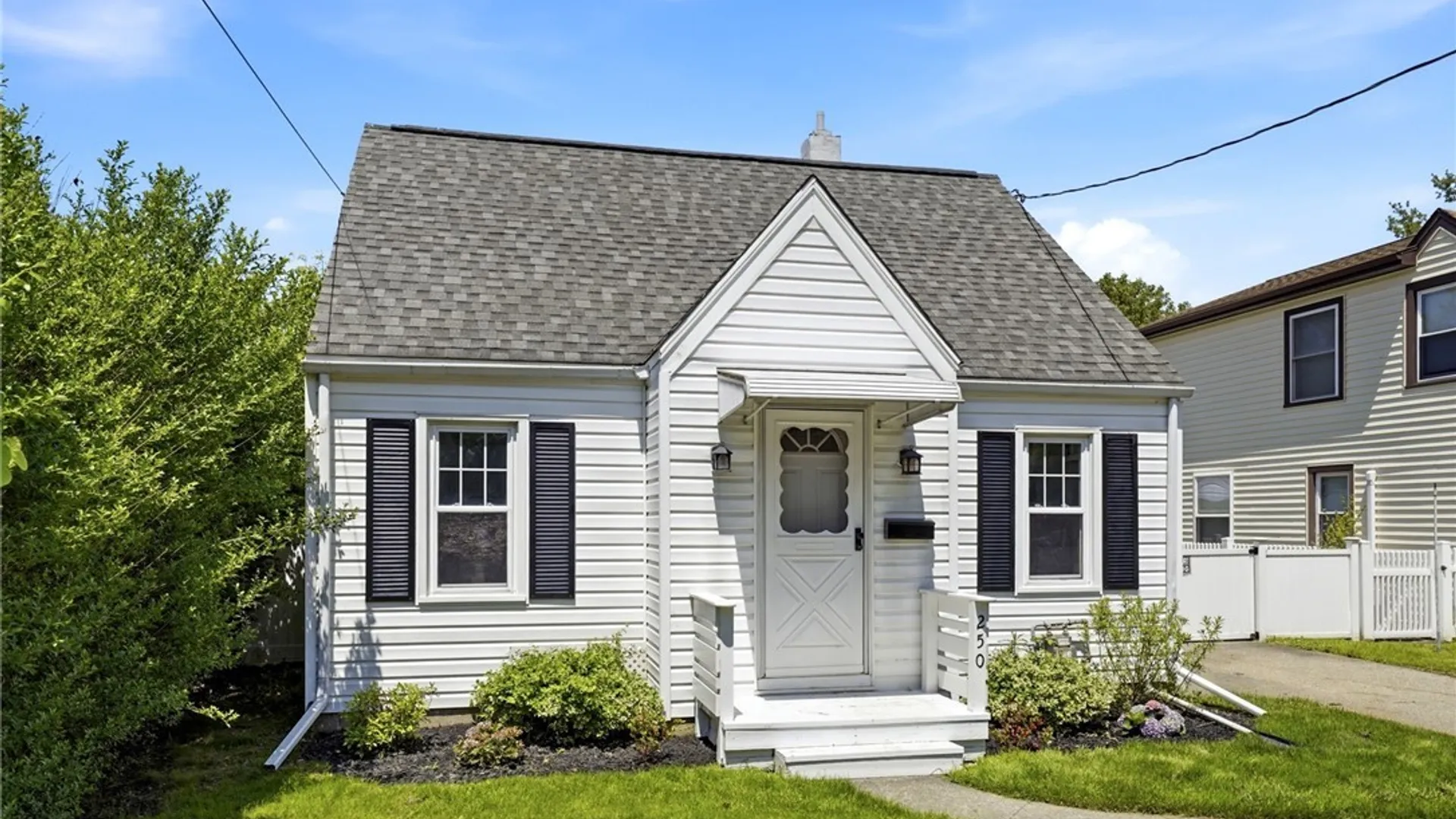 Property at 250 East Avenue, North Tonawanda, NY 14120 3