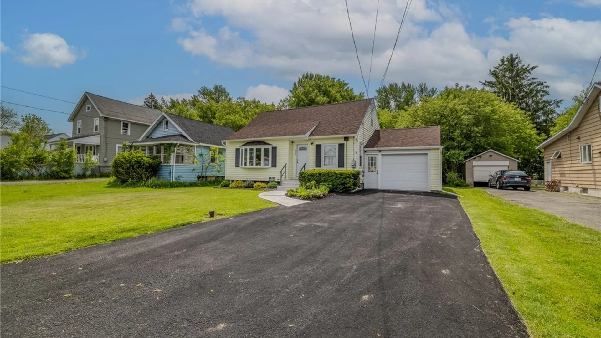 Property at 321 Brookfield Road, Salina, NY 13211 31