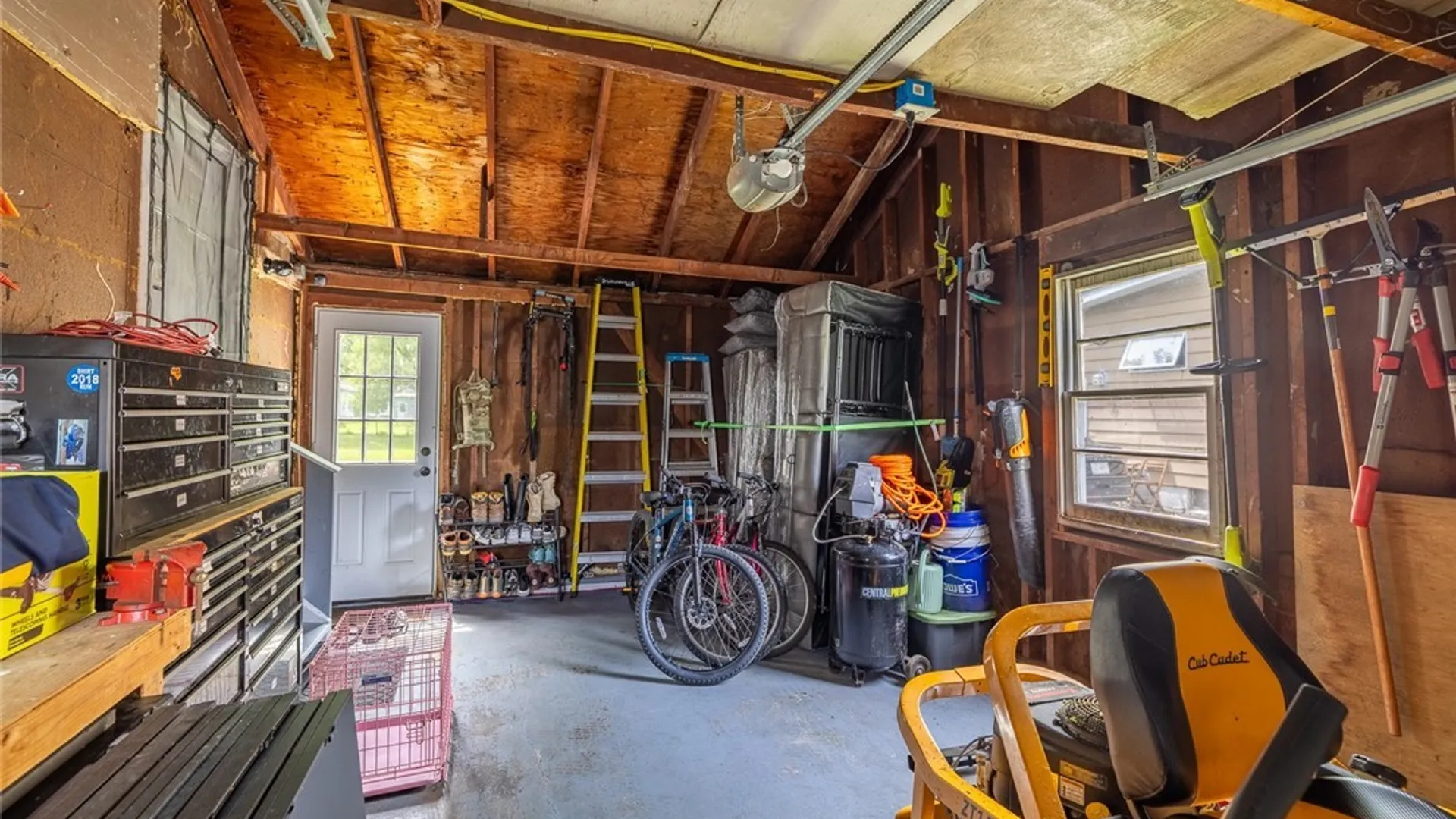 Property at 321 Brookfield Road, Salina, NY 13211 33