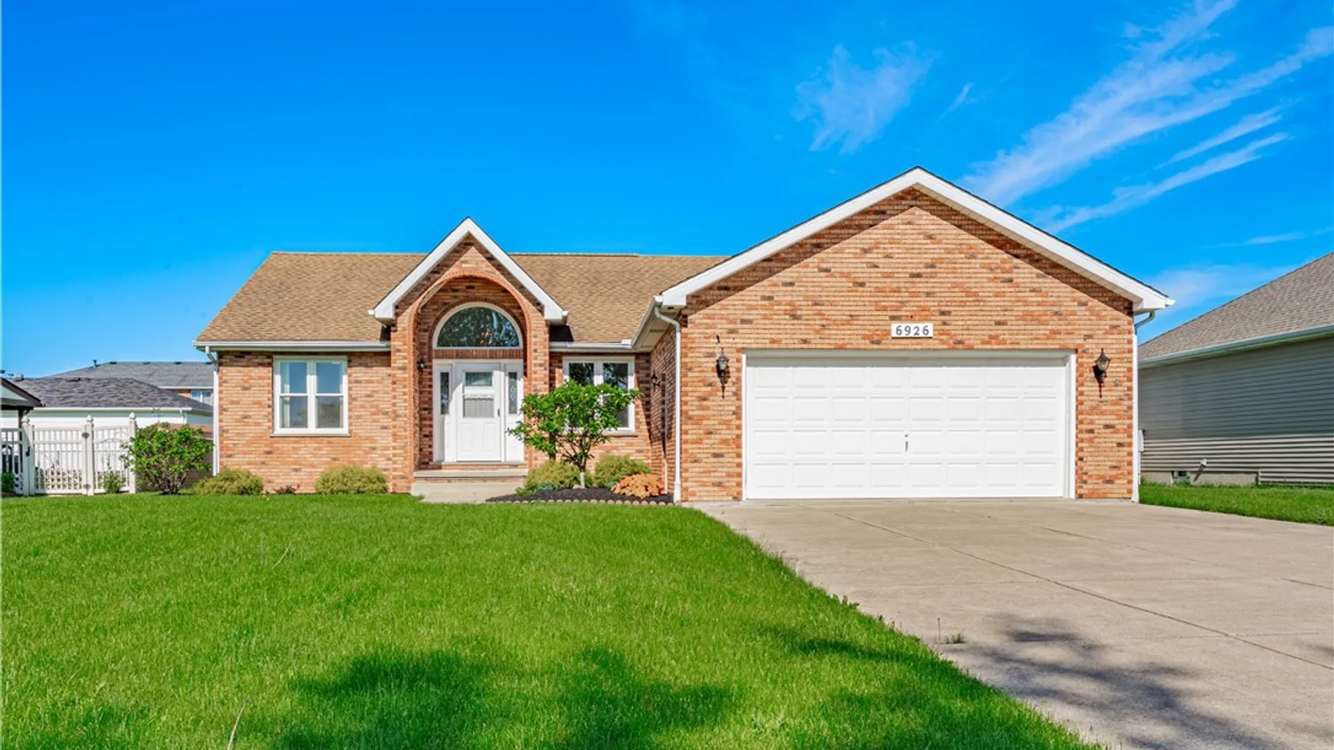Property at 6926 Rebecca Drive, Wheatfield, NY 14304 2