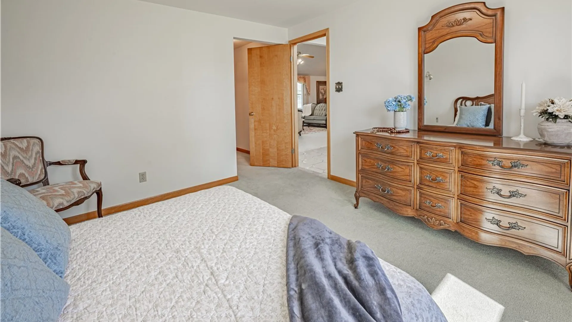 Property at 6926 Rebecca Drive, Wheatfield, NY 14304 21