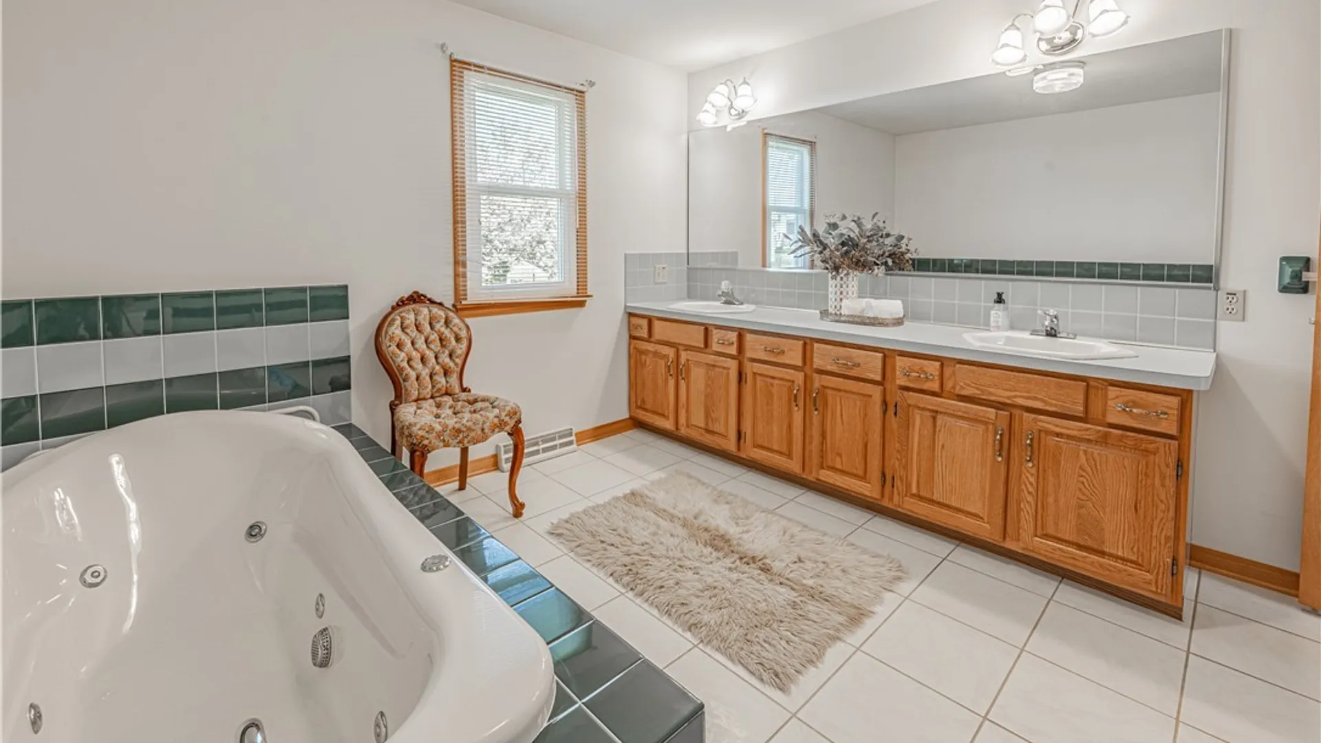Property at 6926 Rebecca Drive, Wheatfield, NY 14304 25