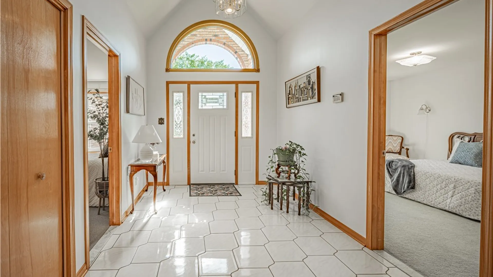 Property at 6926 Rebecca Drive, Wheatfield, NY 14304 5