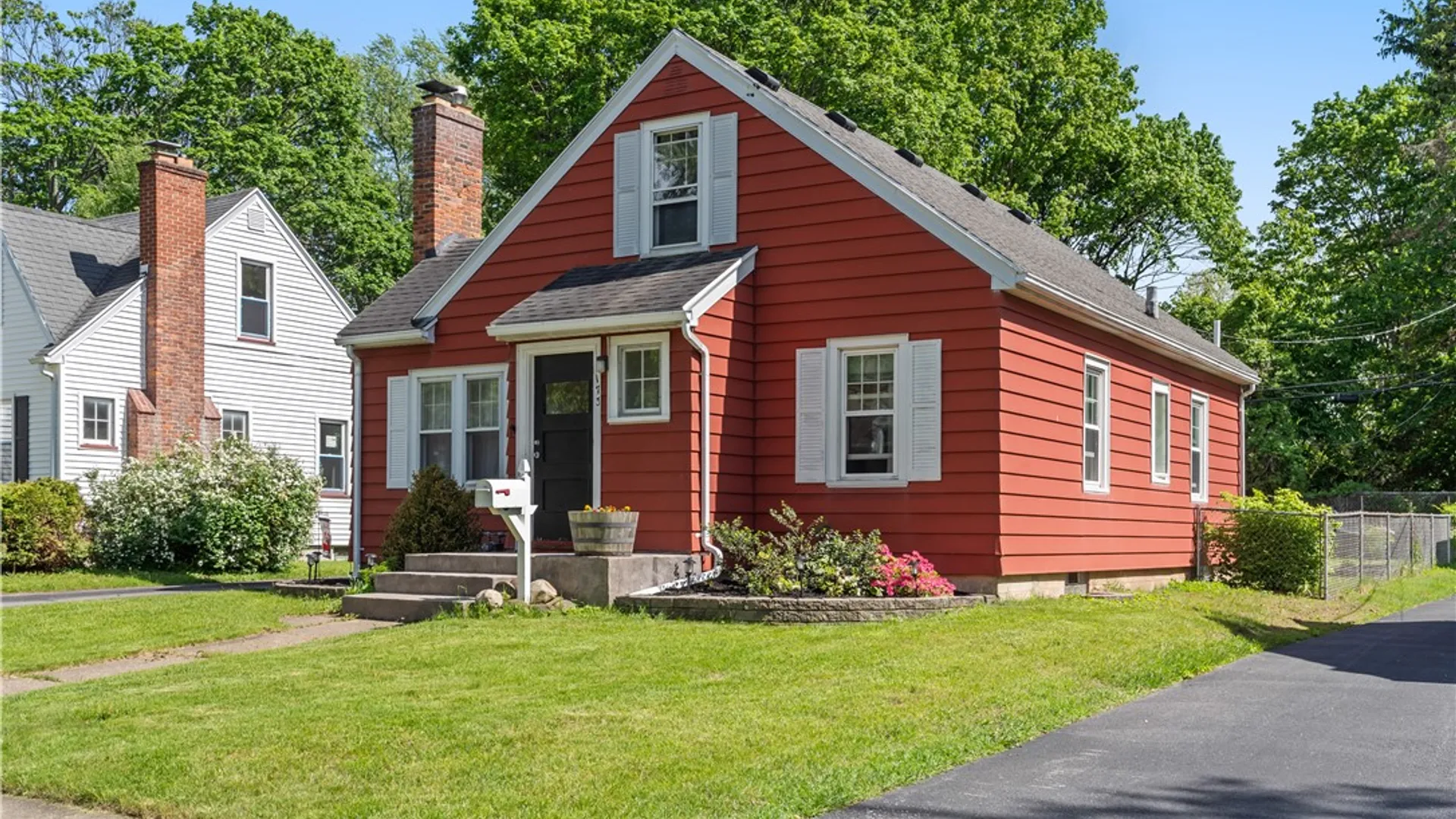 Property at 173 Coolidge Rd, Irondequoit, NY 14622 2