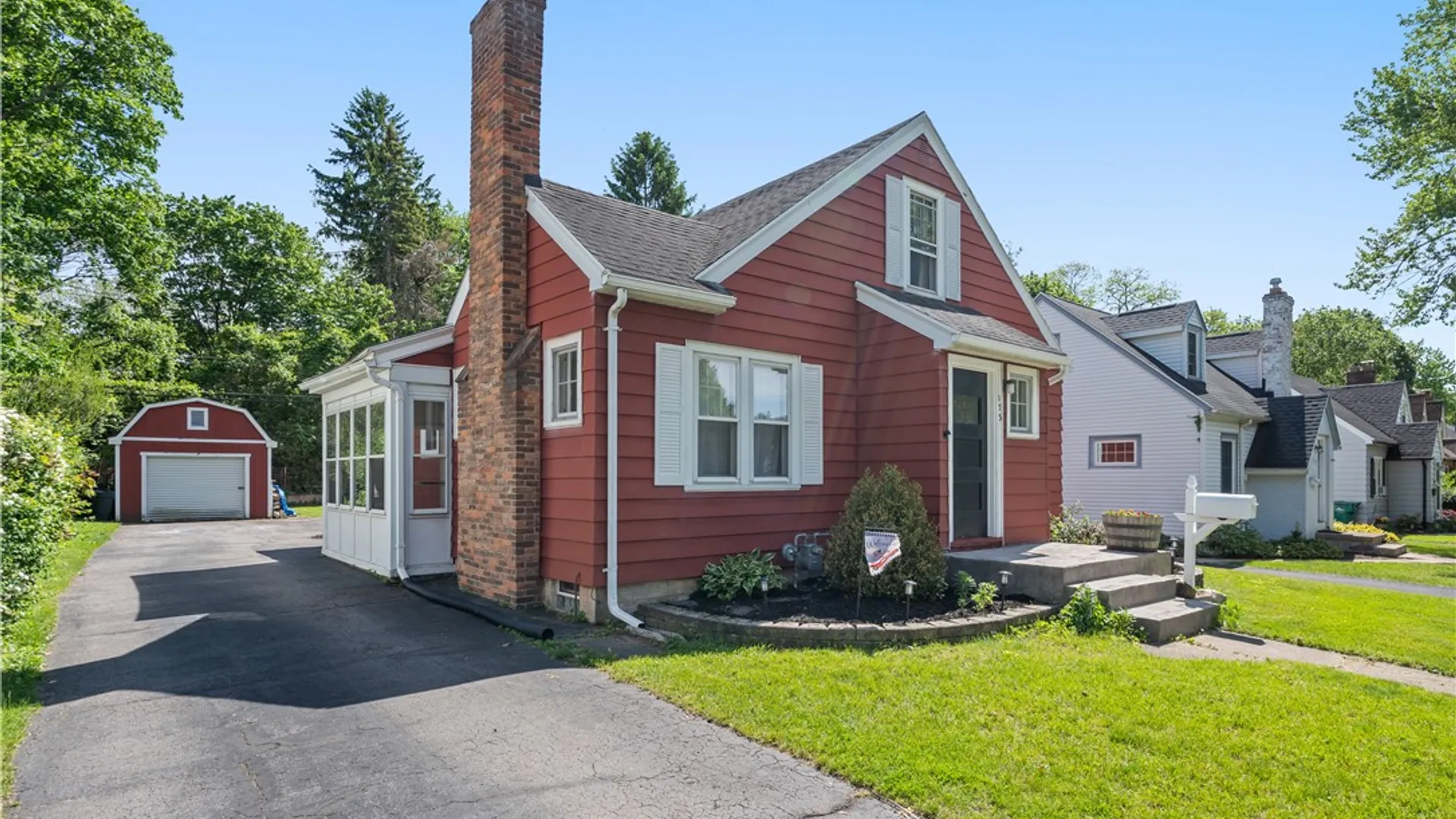 Property at 173 Coolidge Rd, Irondequoit, NY 14622 3