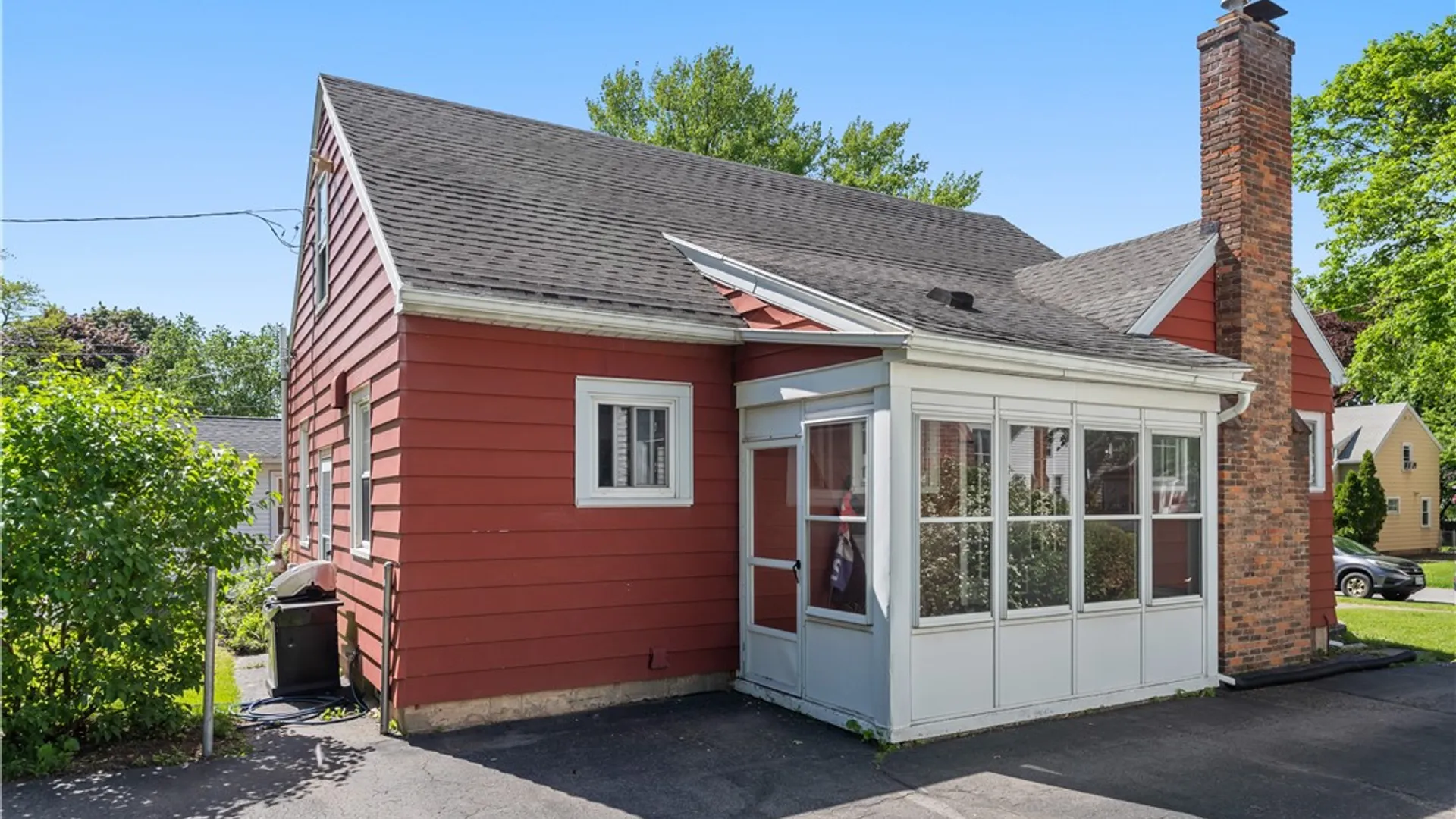 Property at 173 Coolidge Rd, Irondequoit, NY 14622 5