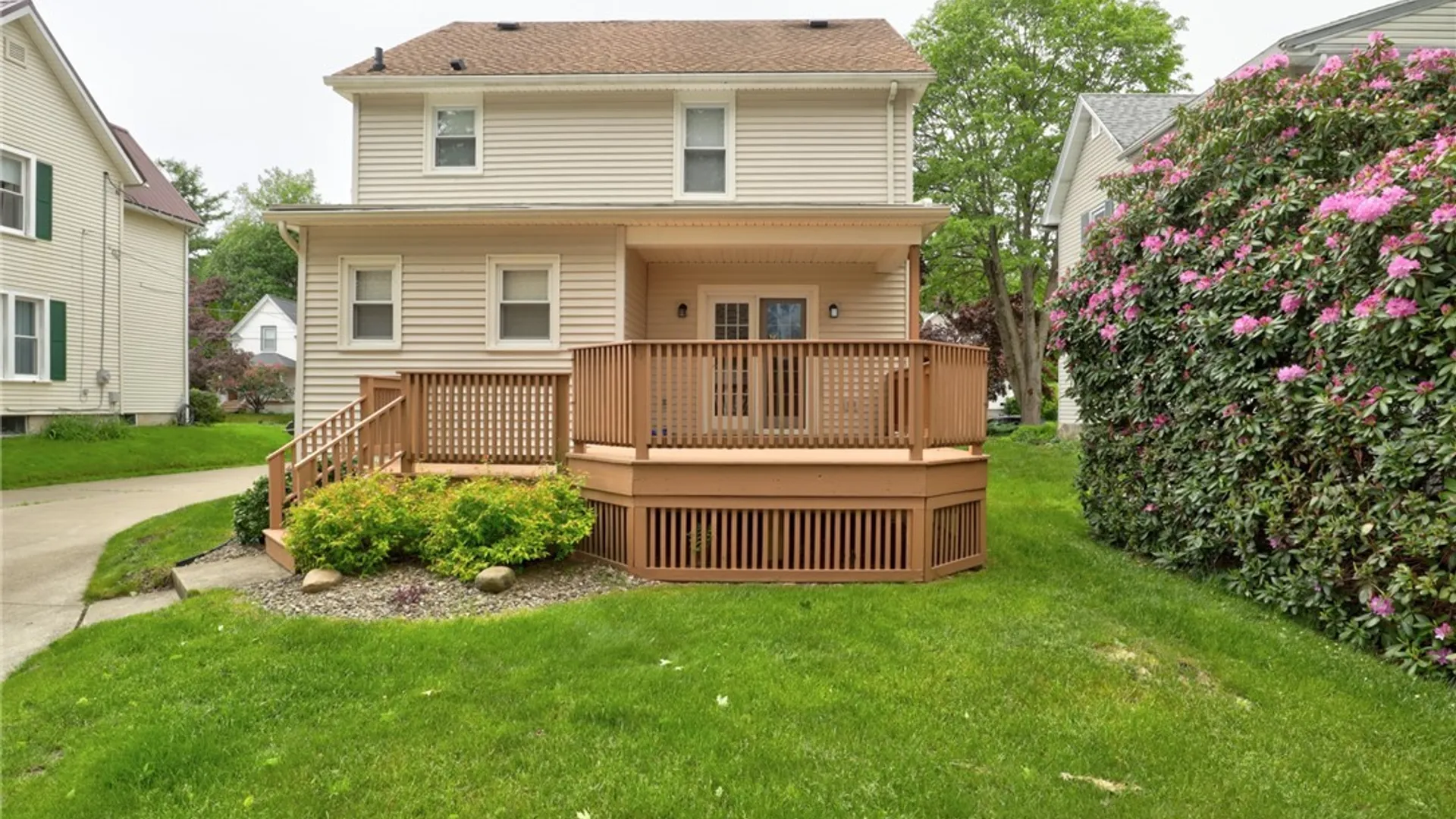 Property at 526 Stowe Street, Jamestown, NY 14701 4