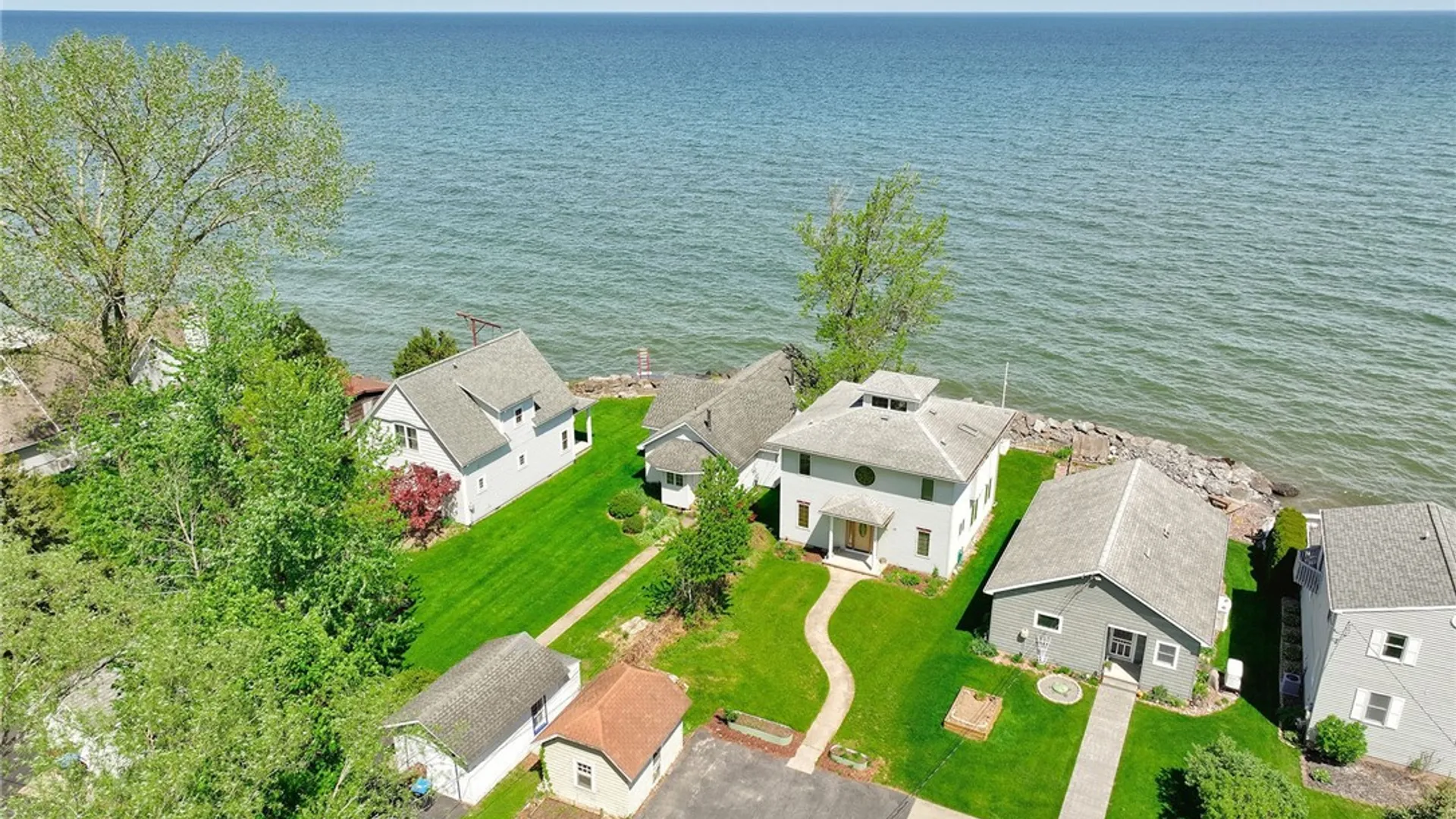 Property at 10 Alder Beach, Parma, NY 14468 2