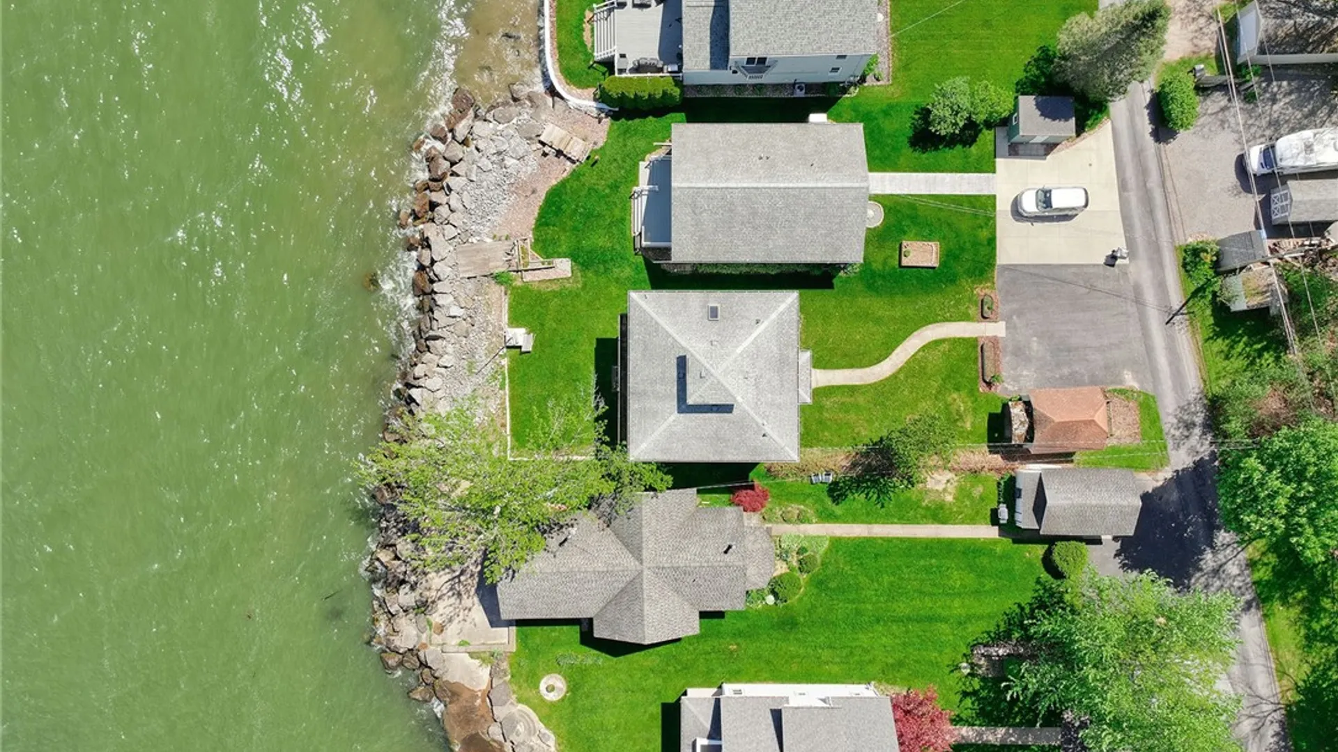 Property at 10 Alder Beach, Parma, NY 14468 7